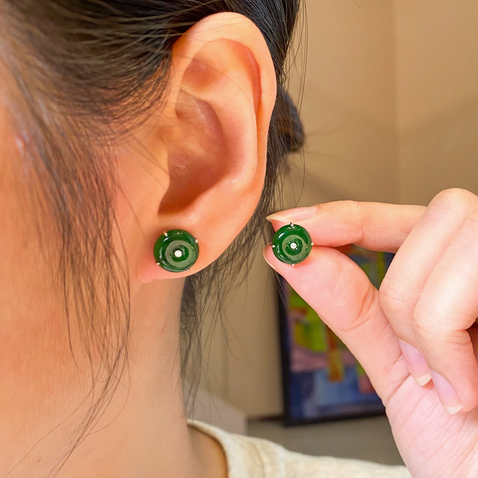 Gransky 18K White Gold Donut Green Jade Stud Earrings
