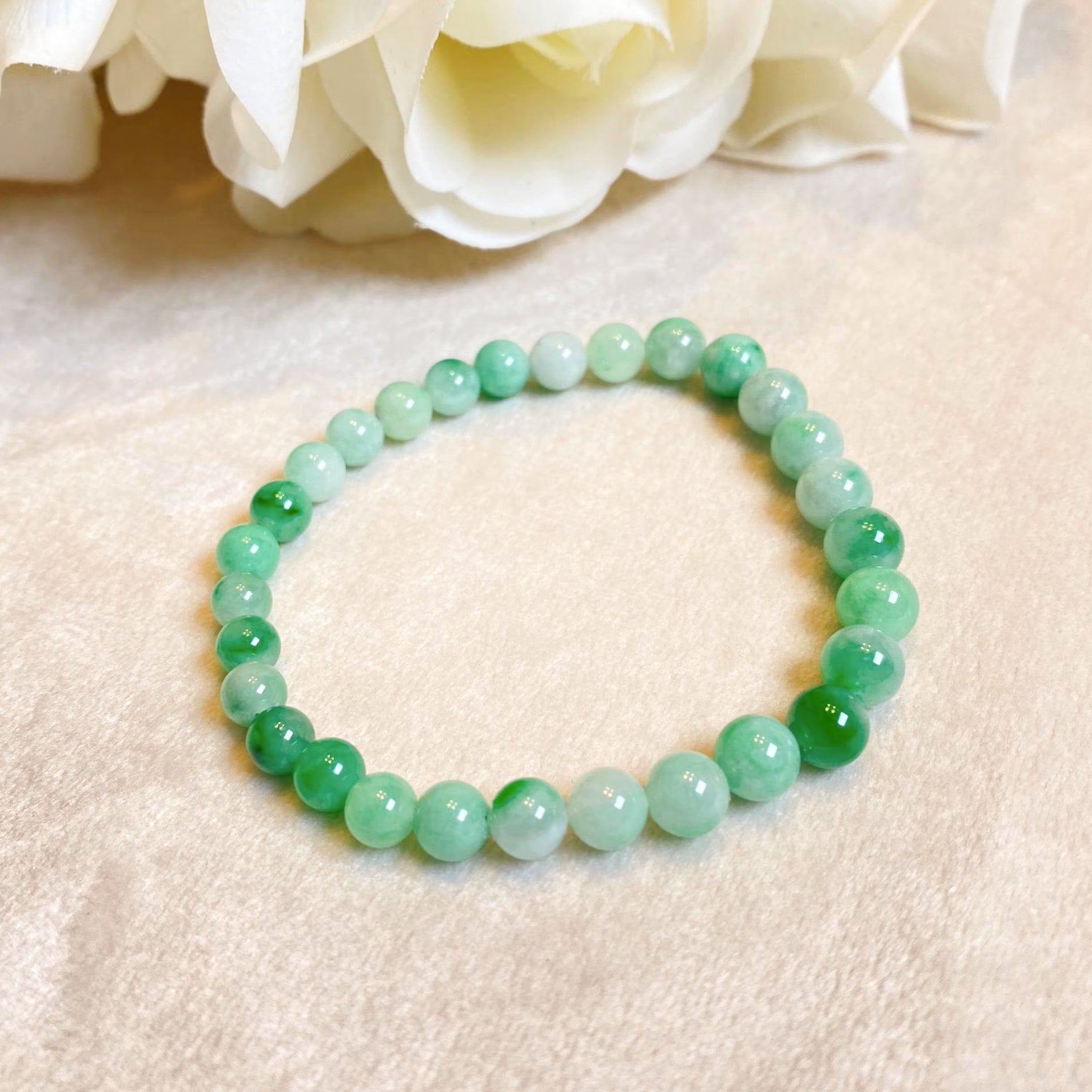 Gransky Jewellery Apple Green Jade Beaded Bracelet - 17cm