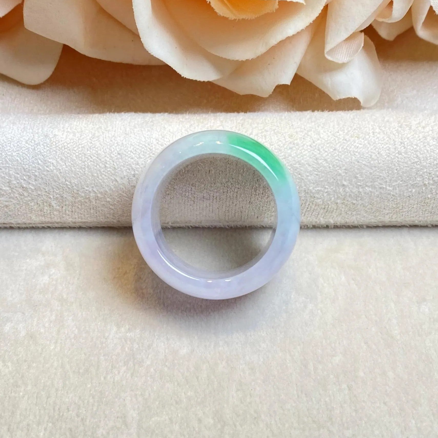 Green Jade Ring Band - Size US 8.75, Bright Apple Green, Minimalist Elegance