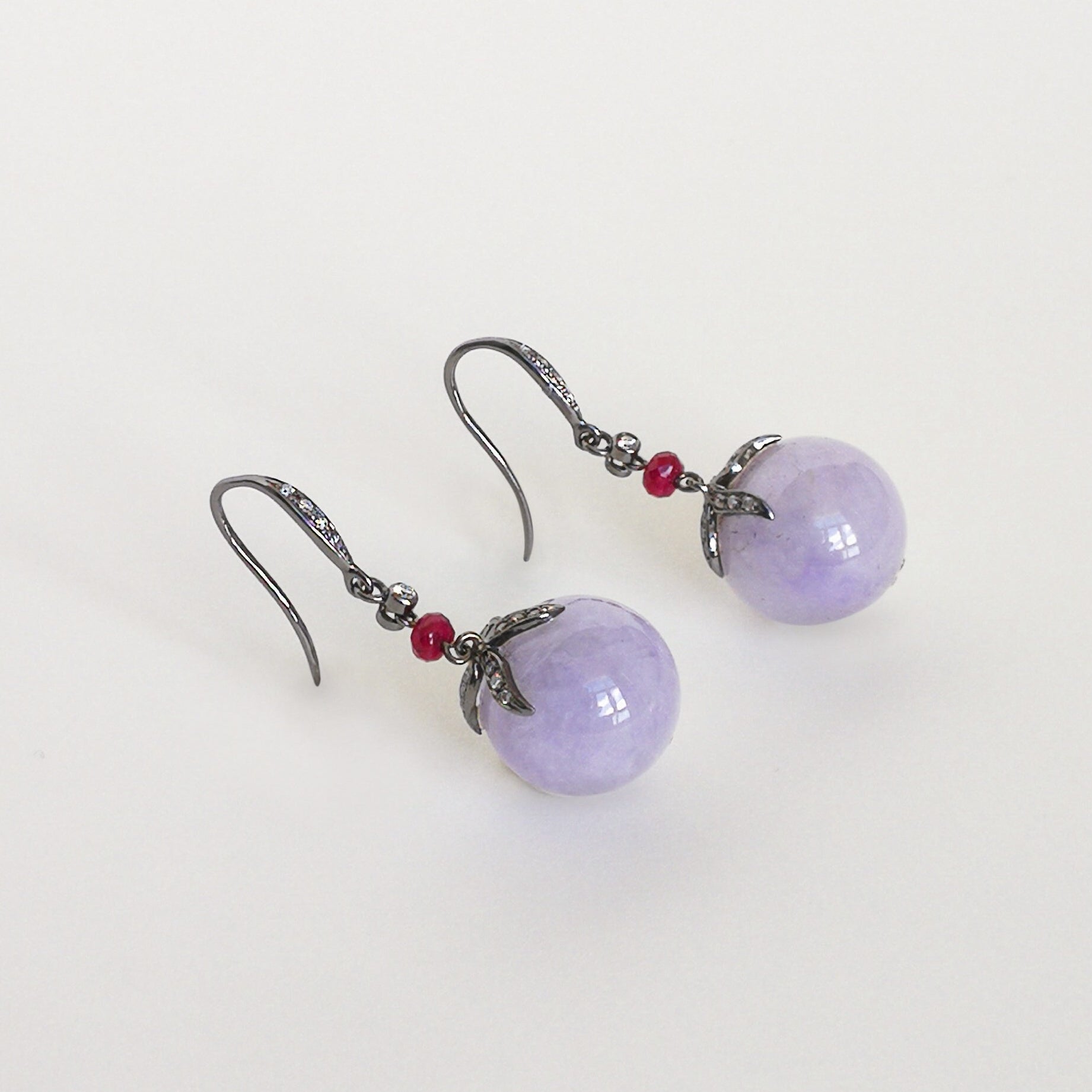 Gransky 18K Gold Lavender Jade Jewelry Purple Jade Bead Earrings with Rubies