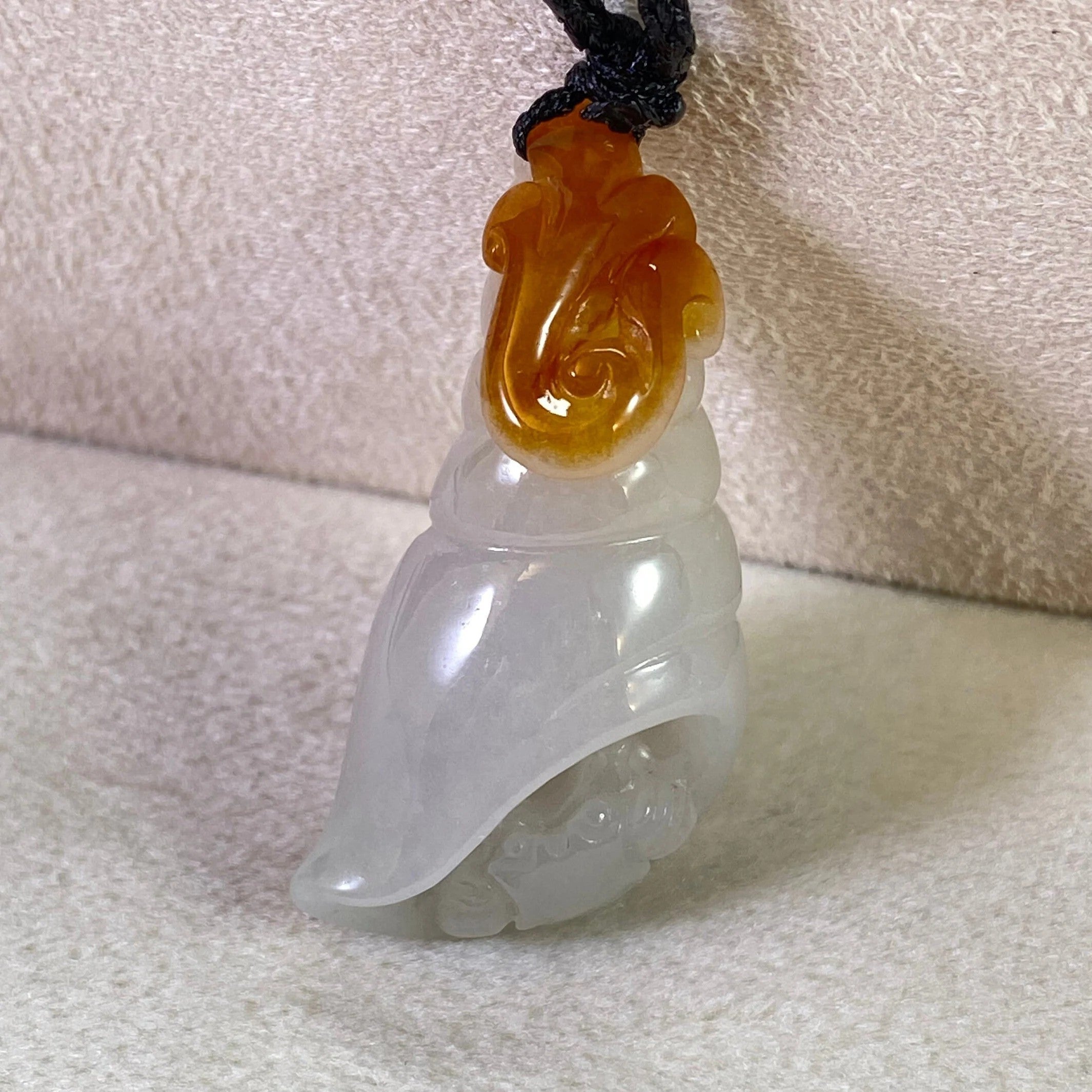 Gransky Natural Burmese Jadeite Sea Shell Pendant - Handmade Ocean-Inspired Jewelry Gift
