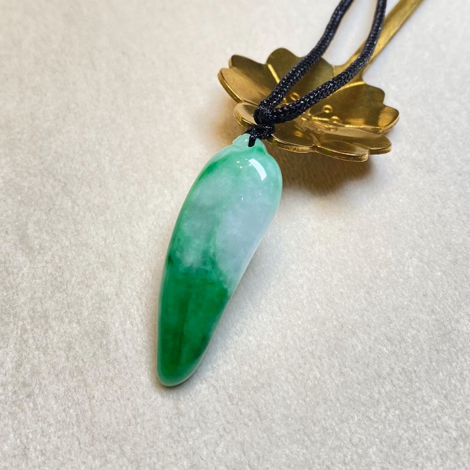Green Jade Pepper Pendant - Natural Burmese Jadeite Necklace Symbolizing Passion & Prosperity