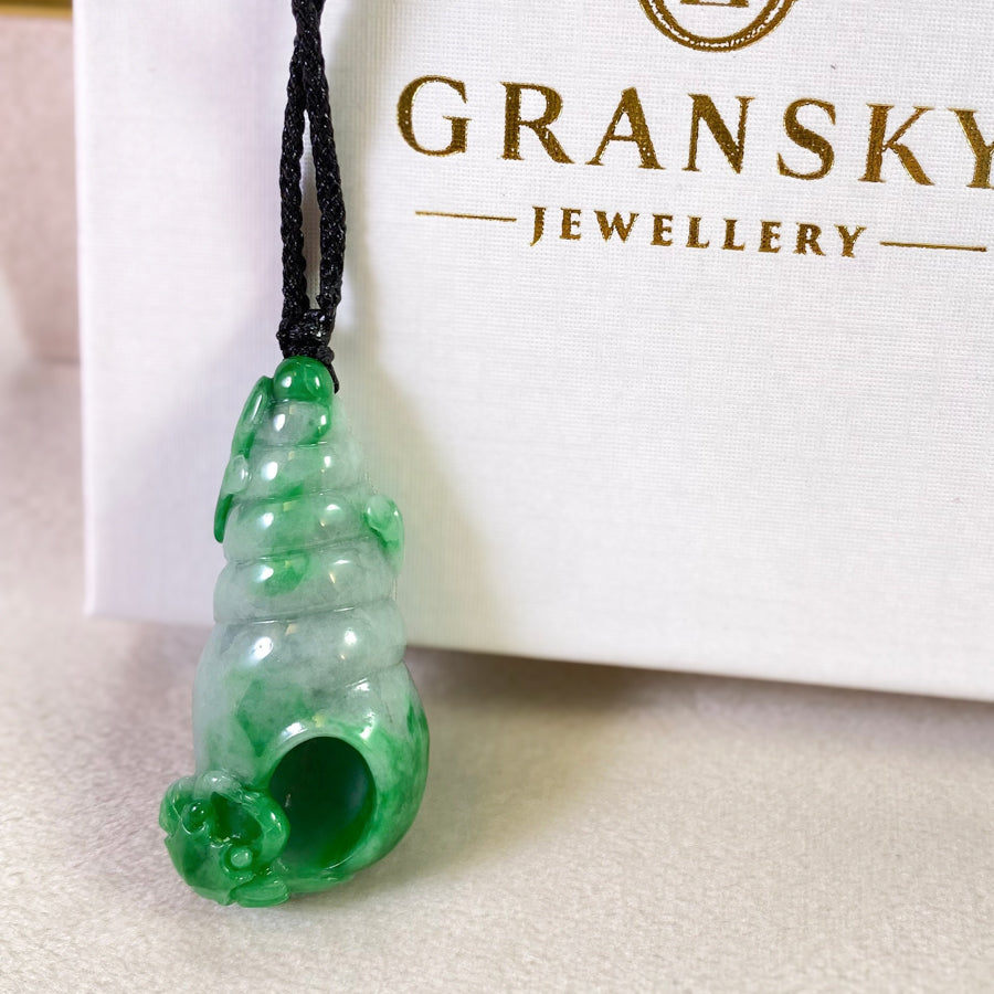 Gransky Natural Burmese Jadeite Sea Shell Pendant - Handmade Ocean-Inspired Jewelry Gift