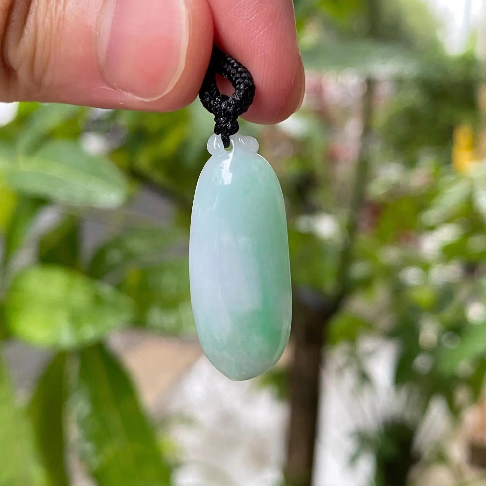 Gransky Handmade Melon Shape Green Jade Pendant
