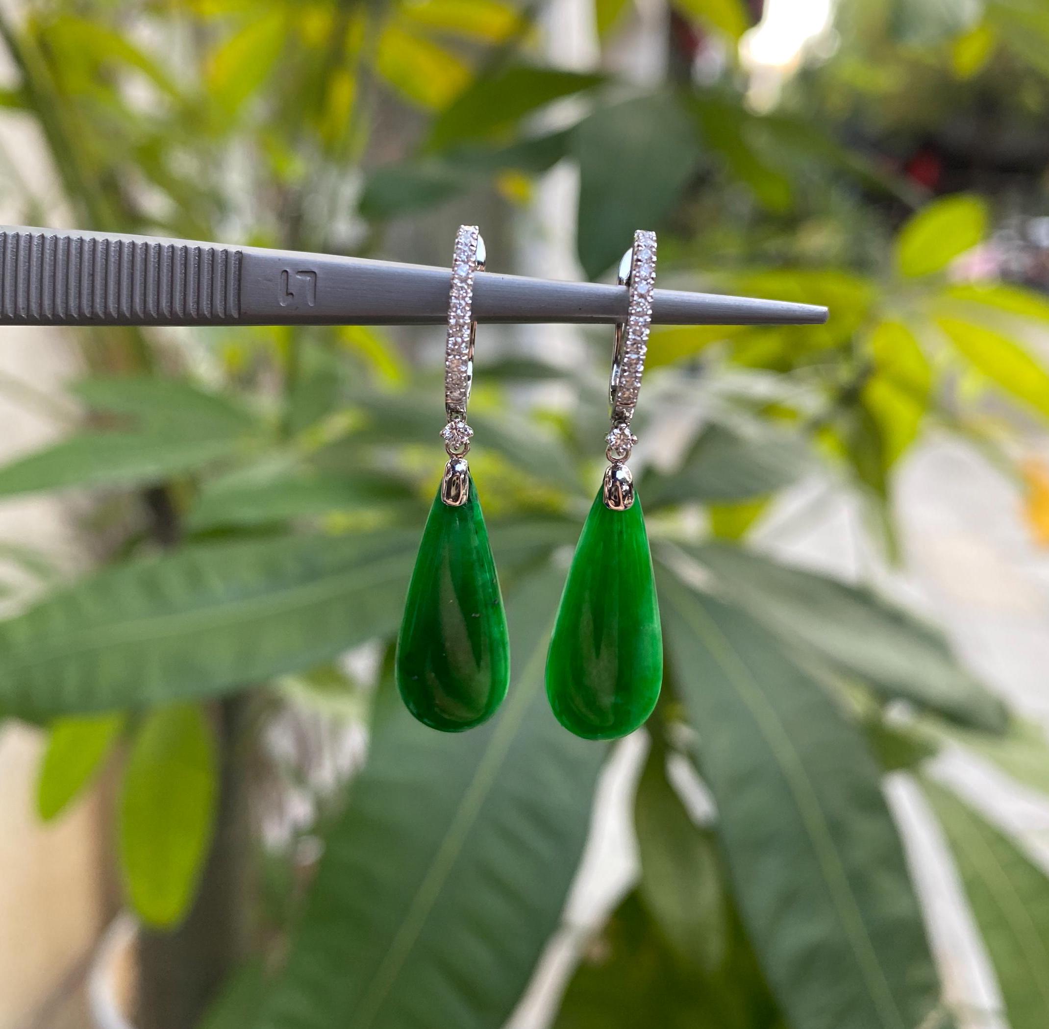Gransky 18K White Gold and Diamonds Green Jade Teardrop Earrings