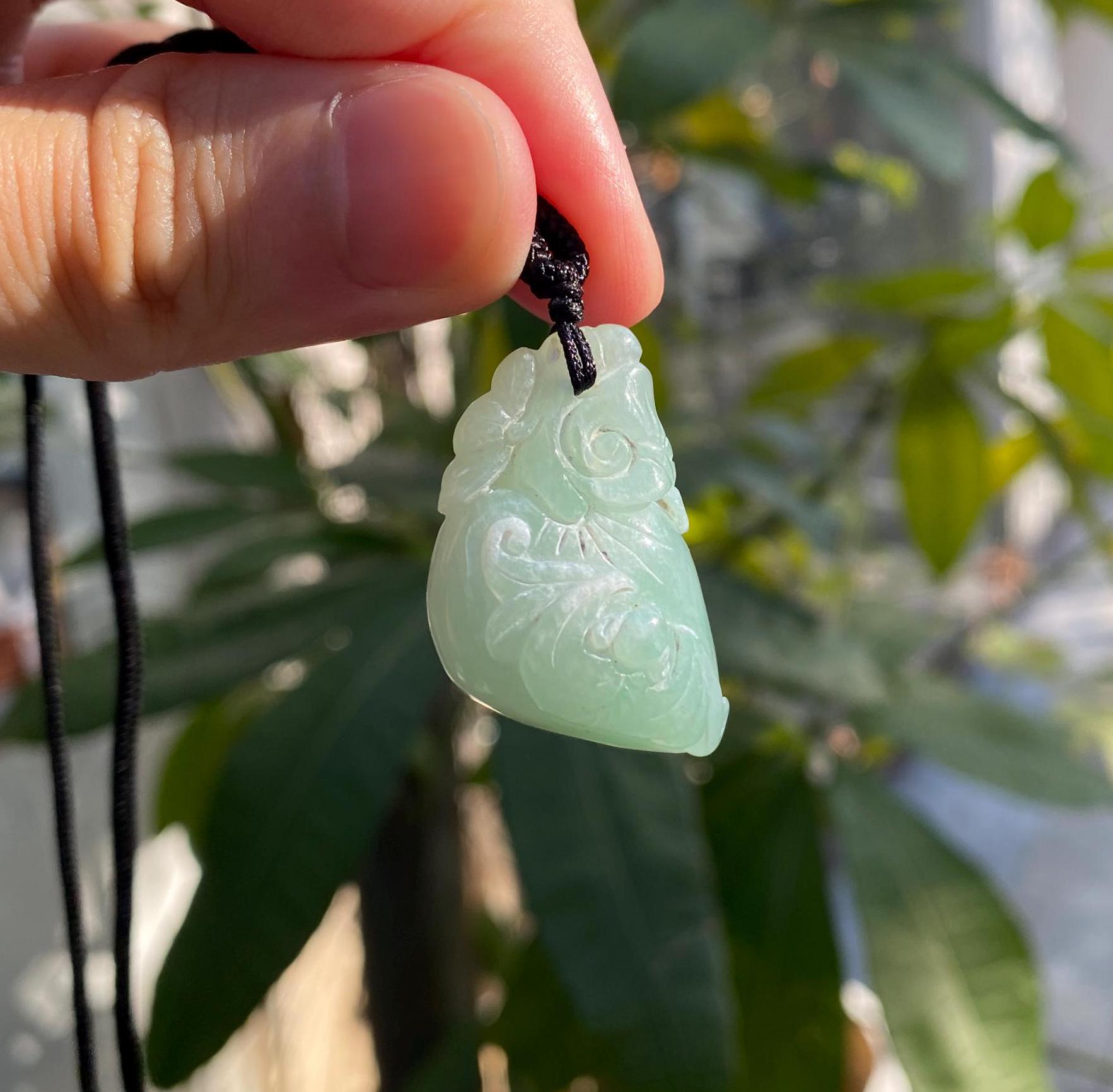 Gransky Handmade Jadeite Lime Green Peach Jade Pendant Necklace
