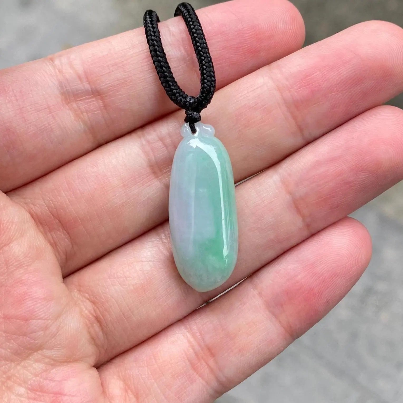 Gransky Handmade Melon Shape Green Jade Pendant