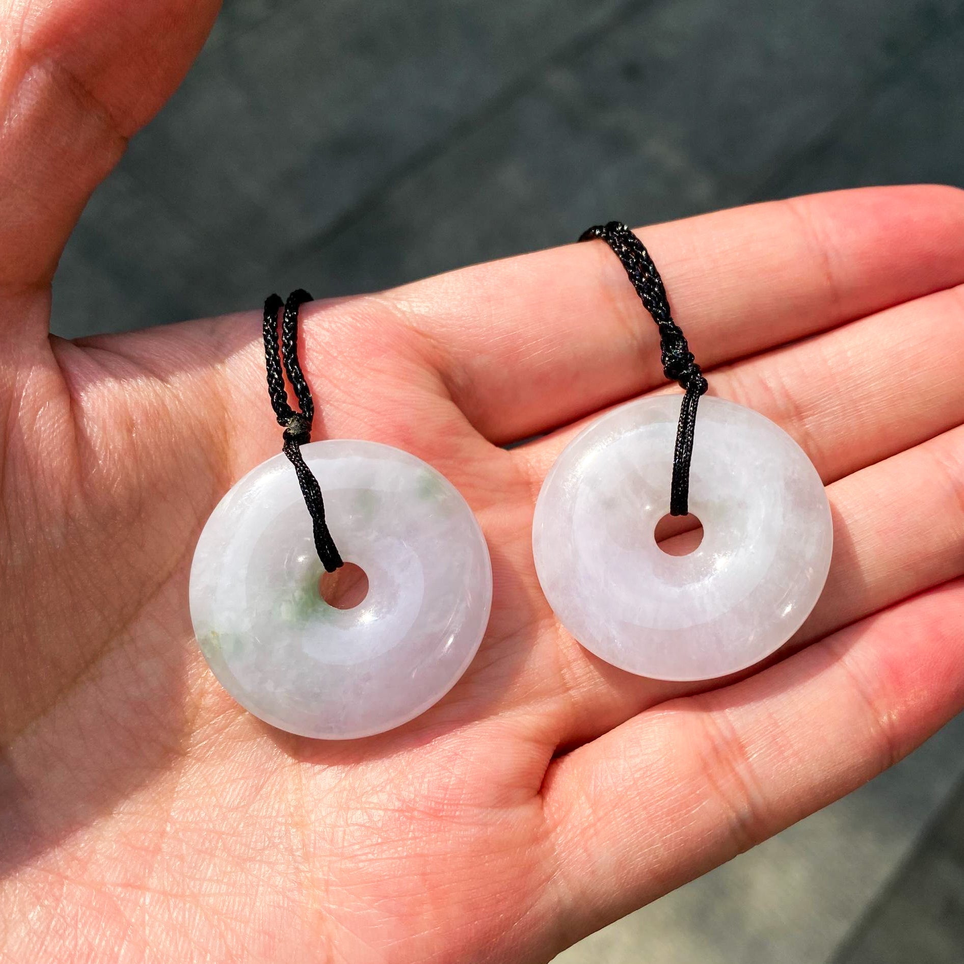 Gransky 32mm Purple Round Donut Jade Pendant Necklace - Natural Untreated Jade