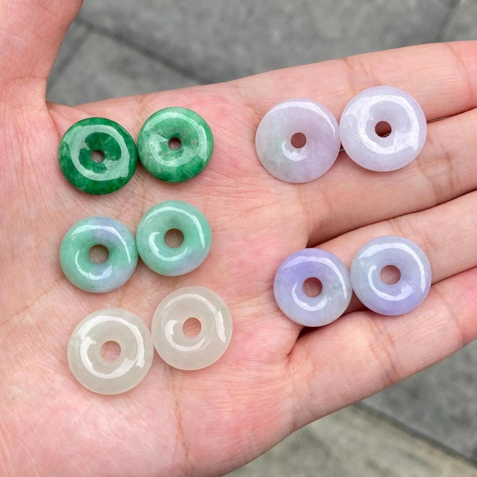 Five Pairs of Round Donut-Shaped Loose Jade for Earrings, Necklaces, and Bracelets DIY