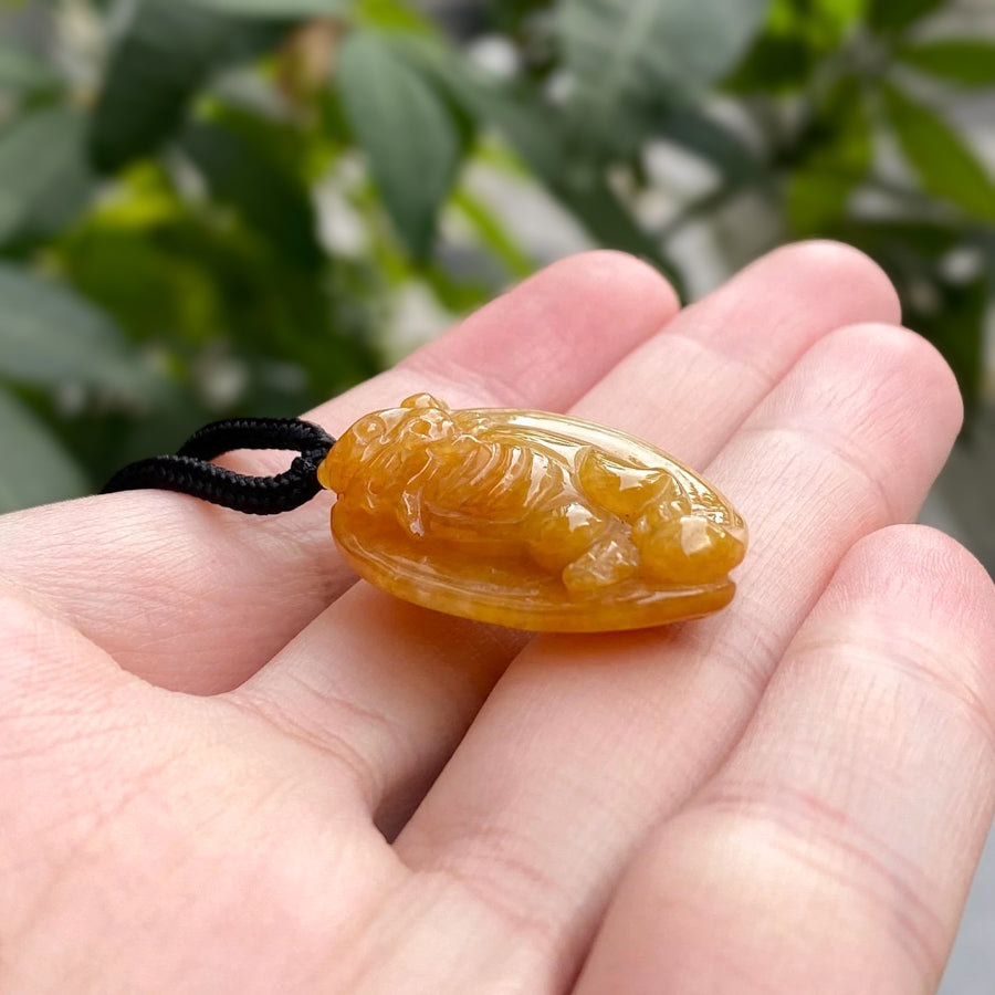 Cute Orange Jade FuShu Carving Pendant