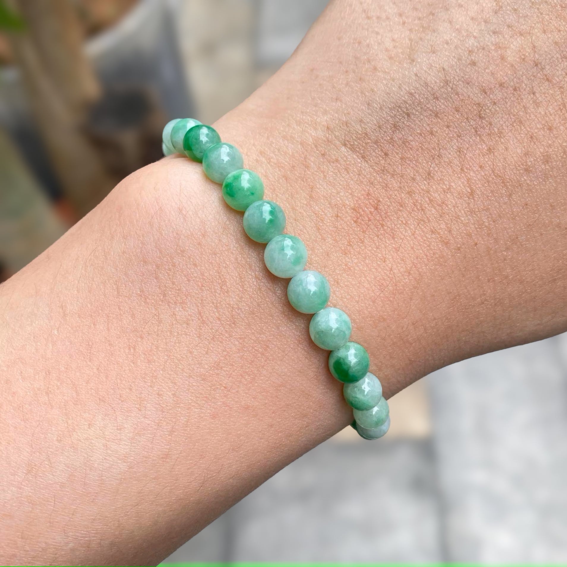 Gransky Jewellery Apple Green Jade Beaded Bracelet - 17cm