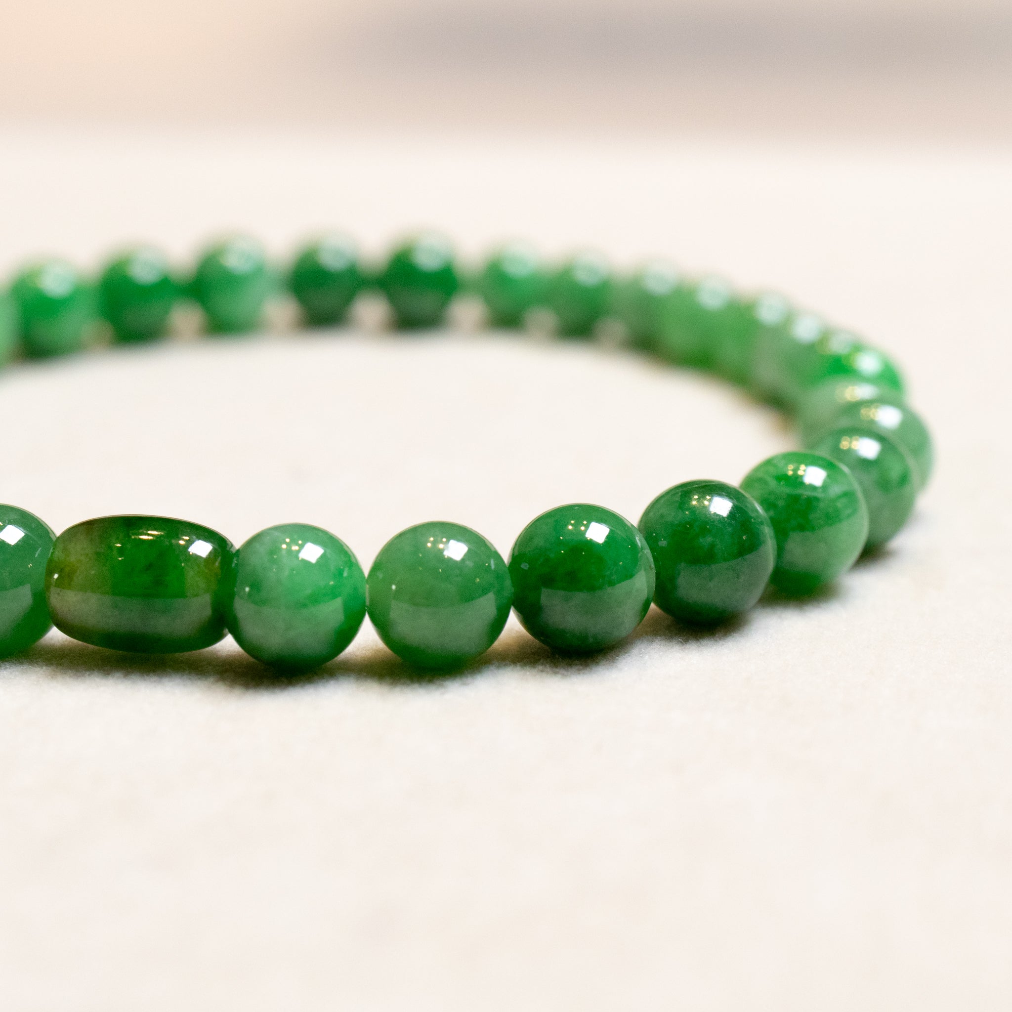 Gransky Jewellery Imperial Green Type-A Jadeite Stretch Bracelet - 17cm, 5-6mm