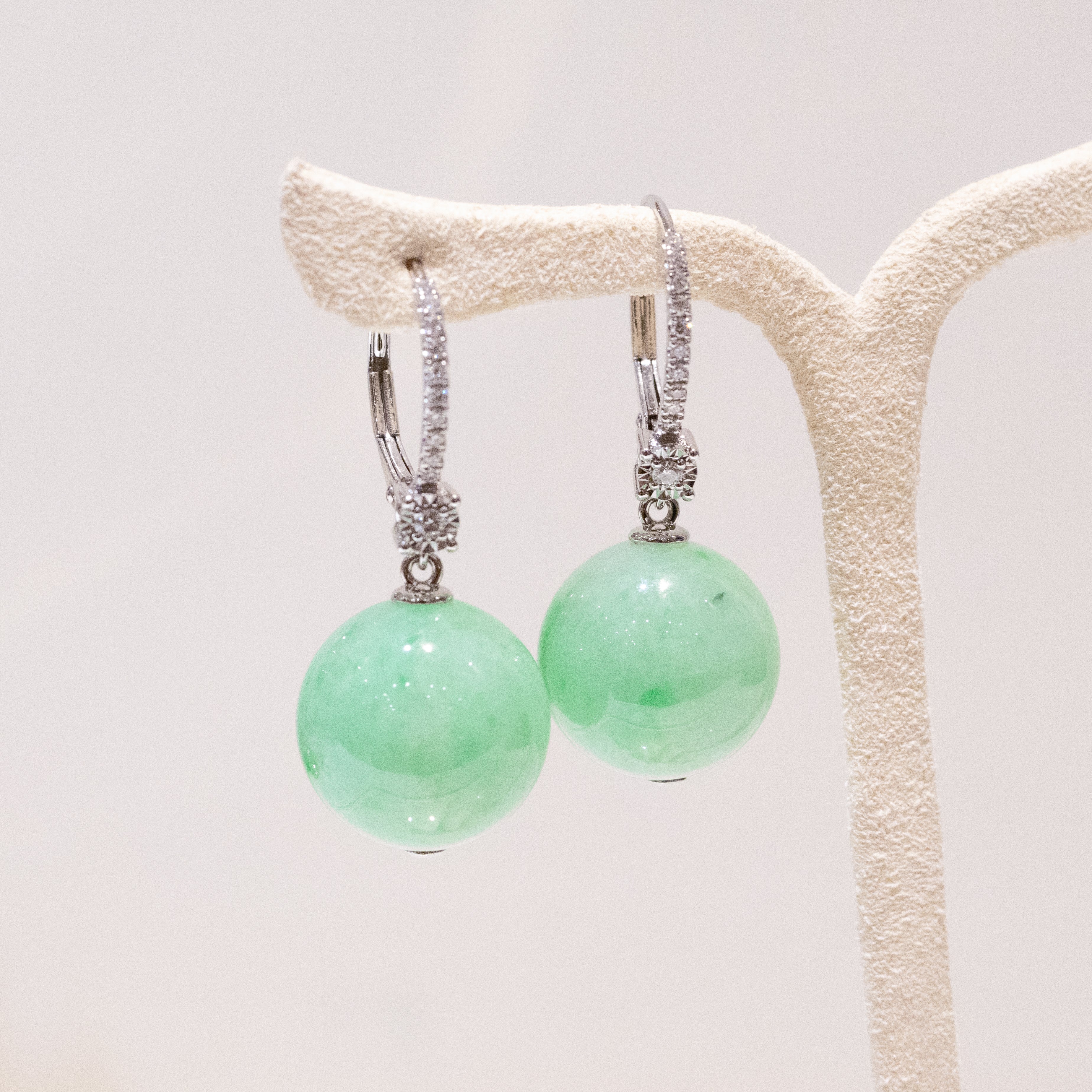 Gransky 18K Gold Apple Green Jade Jewelry Jade Bead Earrings