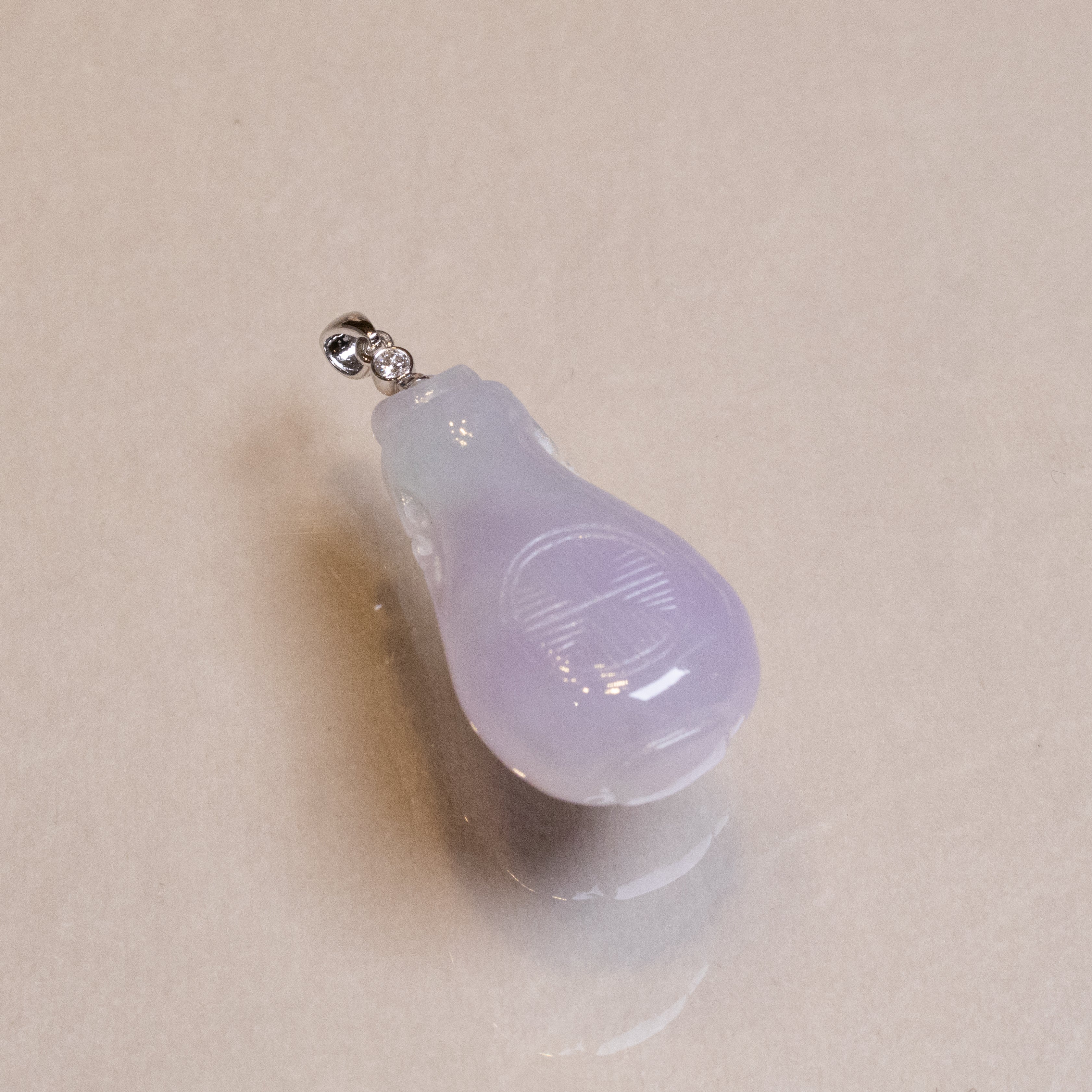 Exquisite Purple Jade Vase Pendant 18k White Gold Bail