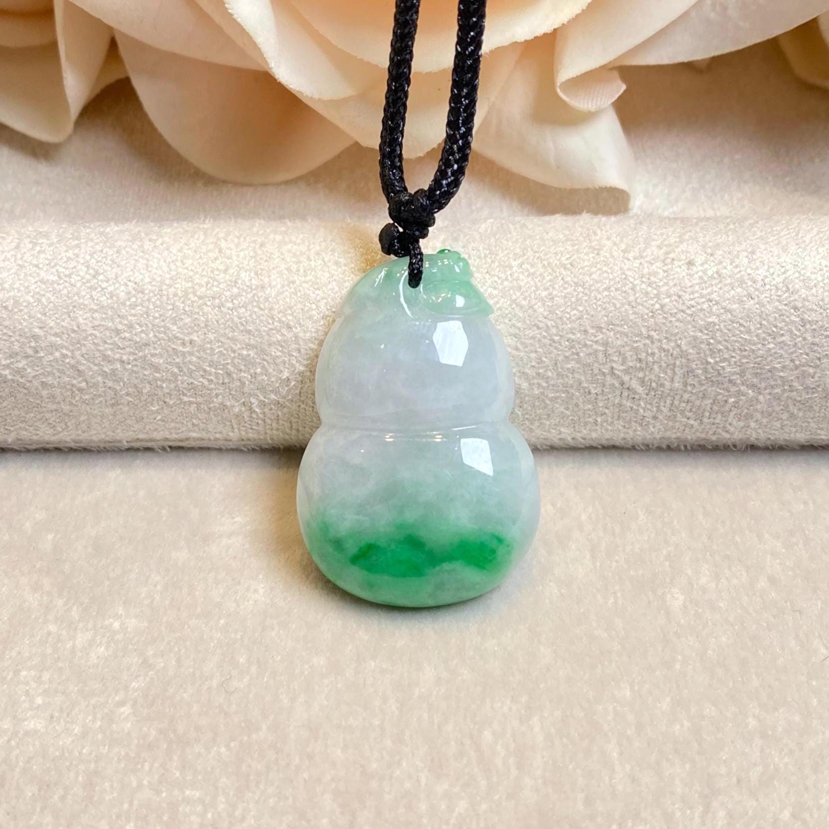 29mm Green Jade Hulu Pendant – Natural Type-A Jadeite