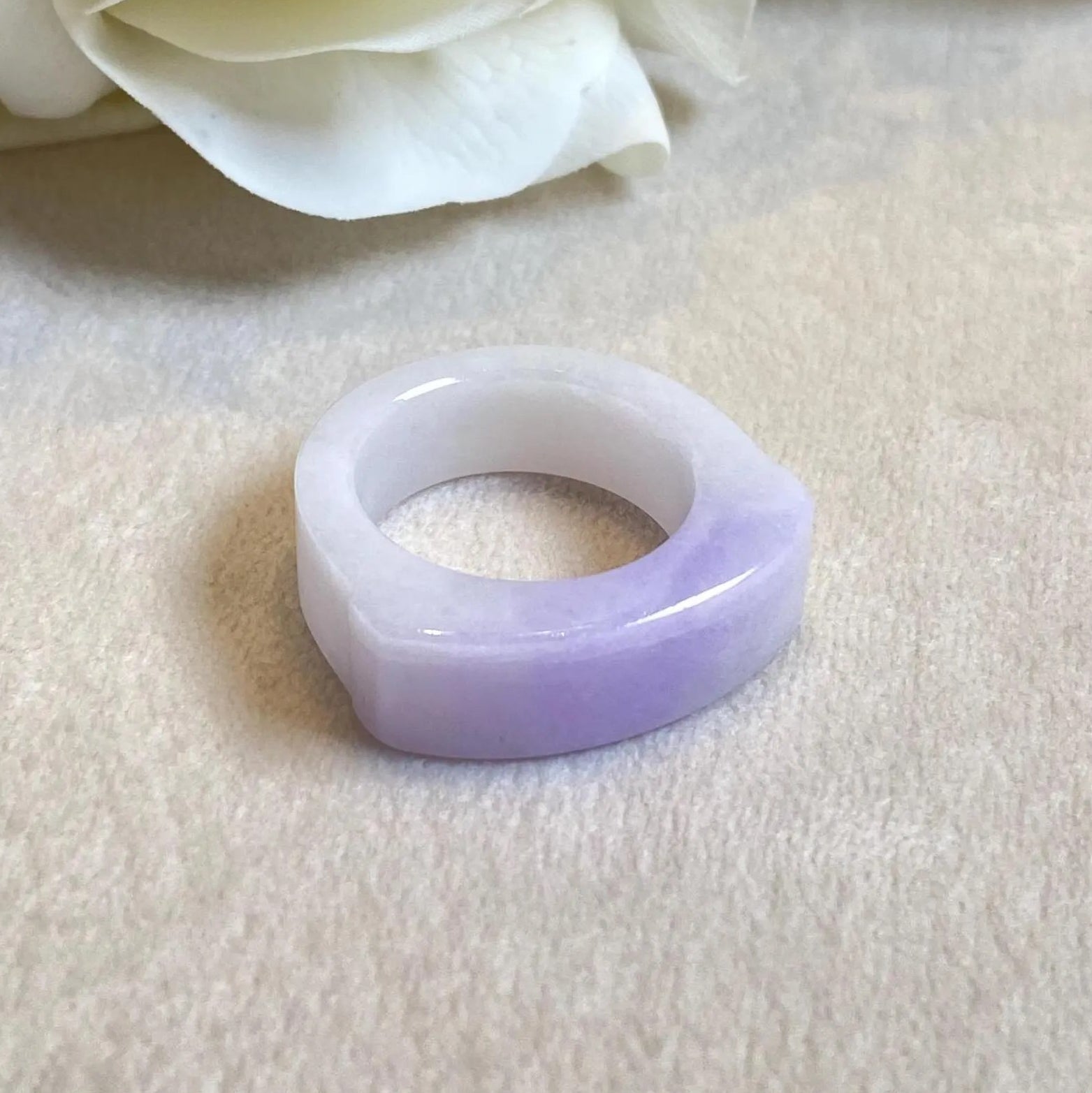 US 9.25 Bright Purple Jade Saddle Ring – Smooth Color Transition, Handcrafted Luxury