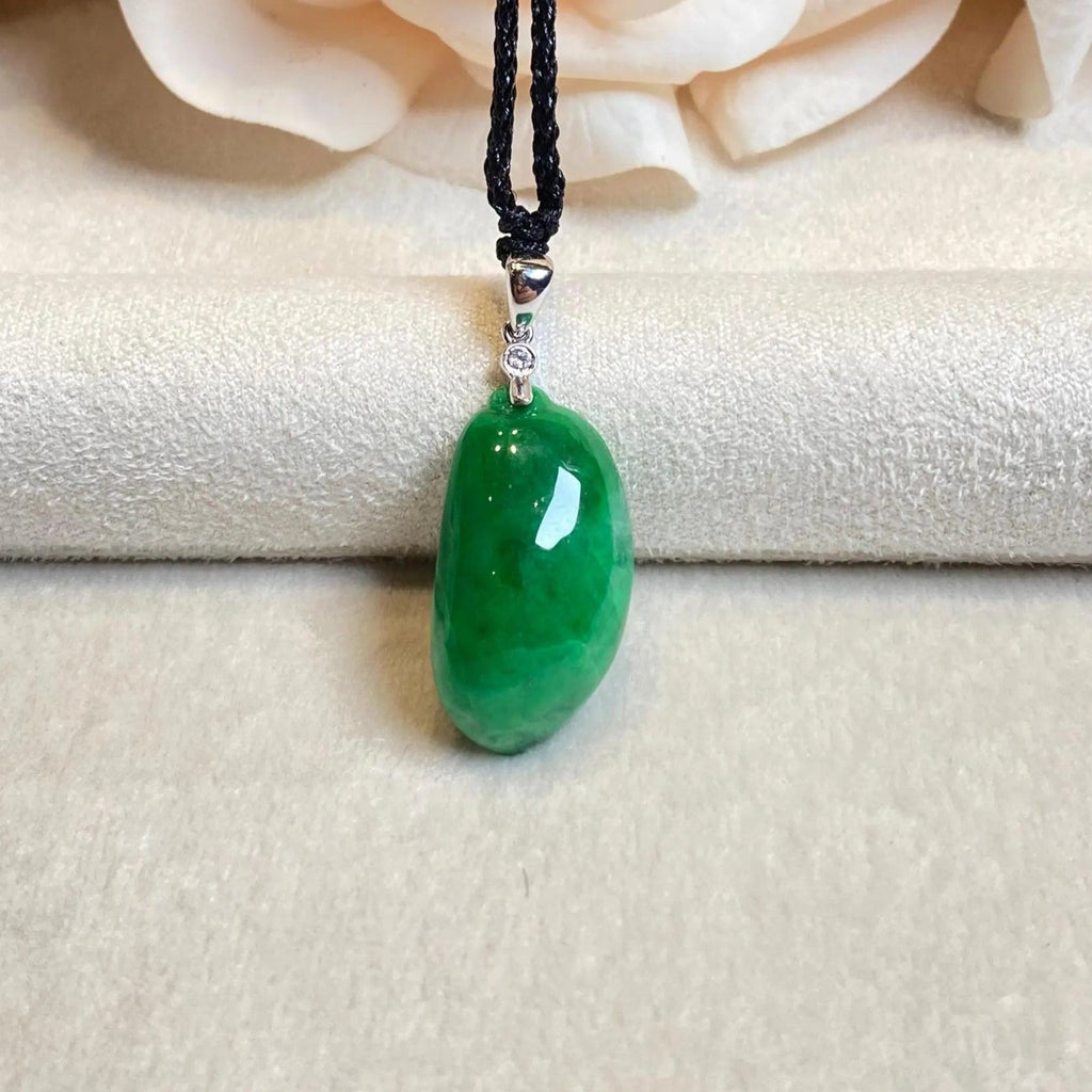 Handmade Carving Melon Shape Jade Pendant Necklace