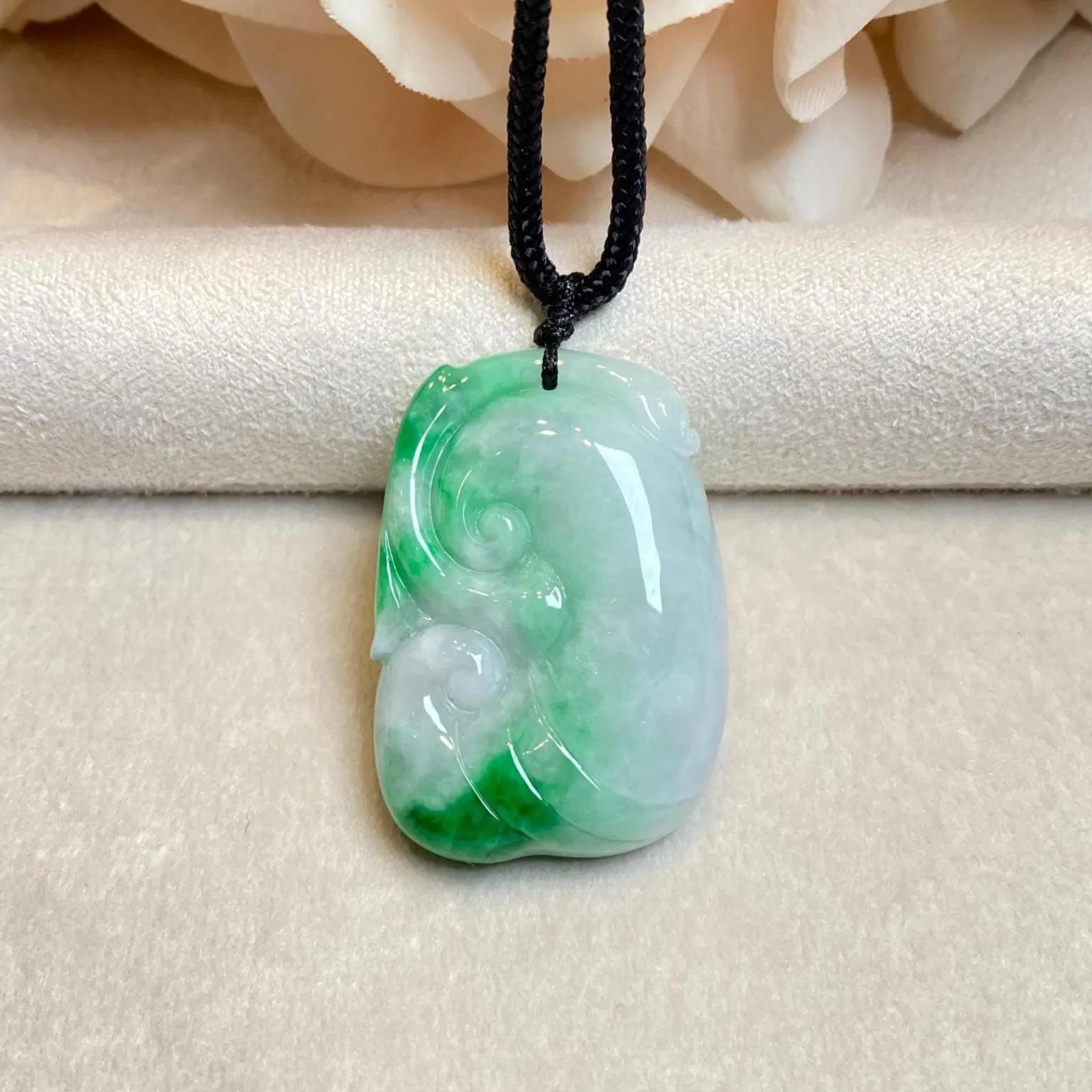 Handcrafted Ruyi Jade Pendant – Natural Burmese Jadeite