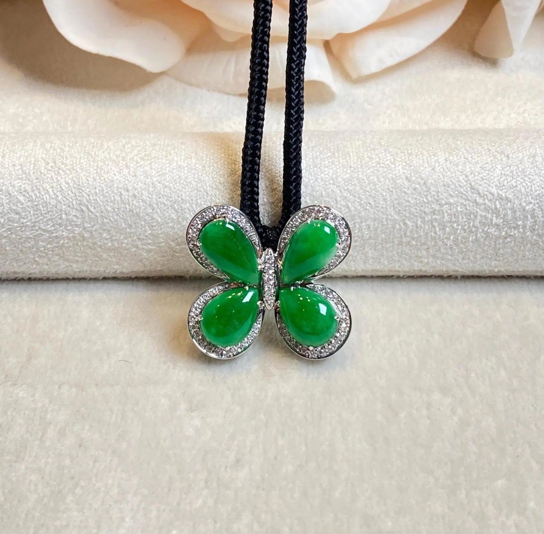18k Gold Diamond Green Butterfly Jade Pendant Necklace - Natural Type-A Jade