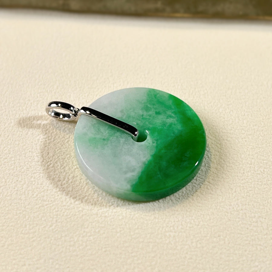 Cute Green Jade Disc Donut Pendant 18k White Gold Bail