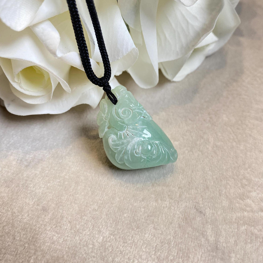 Gransky Handmade Jadeite Lime Green Peach Jade Pendant Necklace