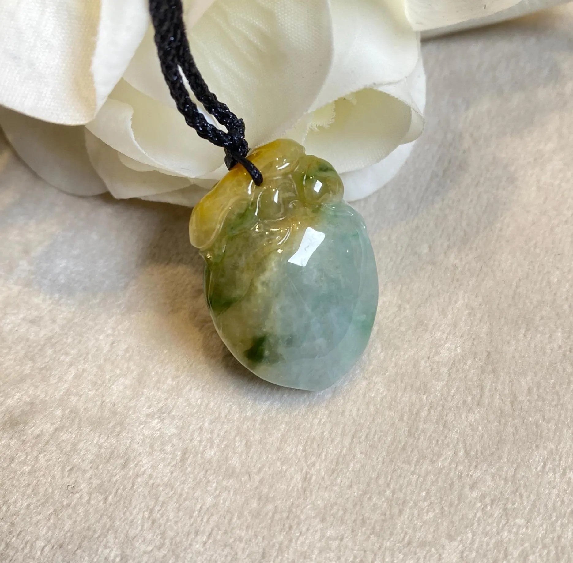 Tri-Color Natural Type-A Jadeite Peach Pendant – Handcrafted Symbol of Harmony and Longevity