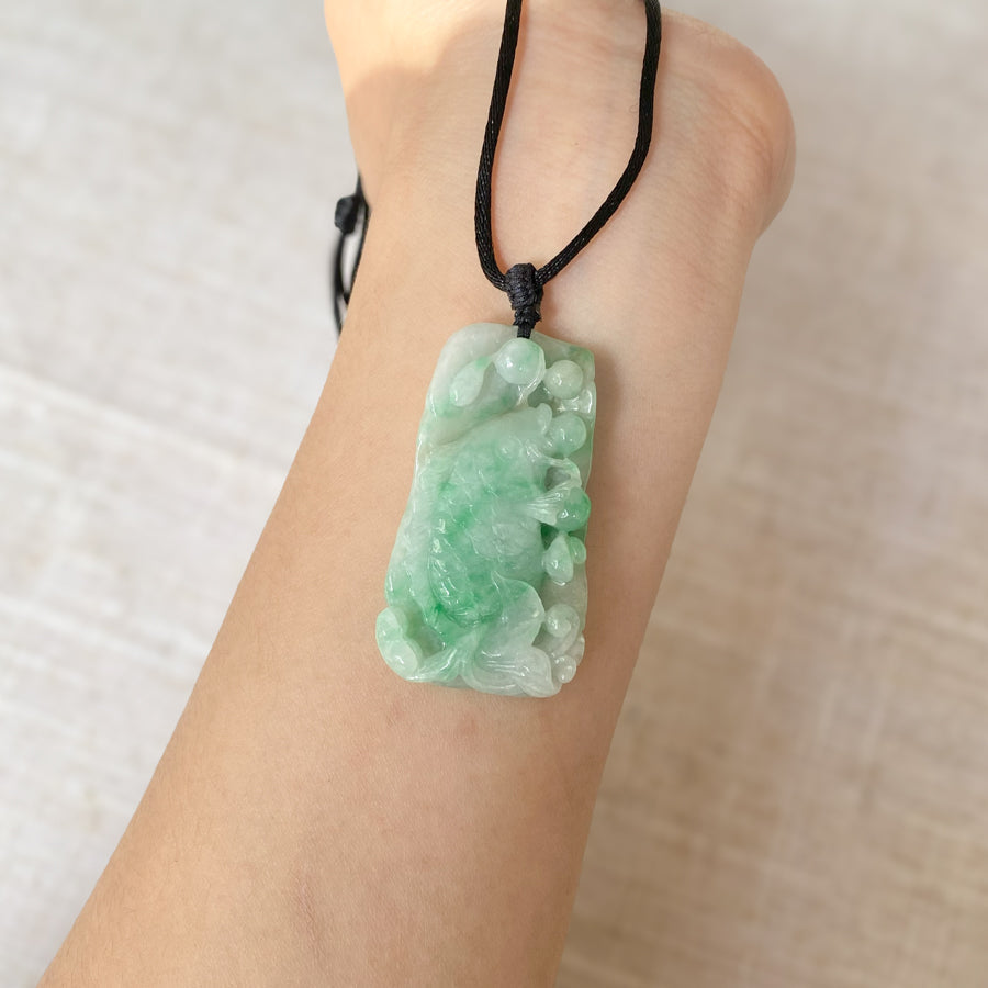 Hand-Carved Carp Jadeite Jade Pandant Jewelry