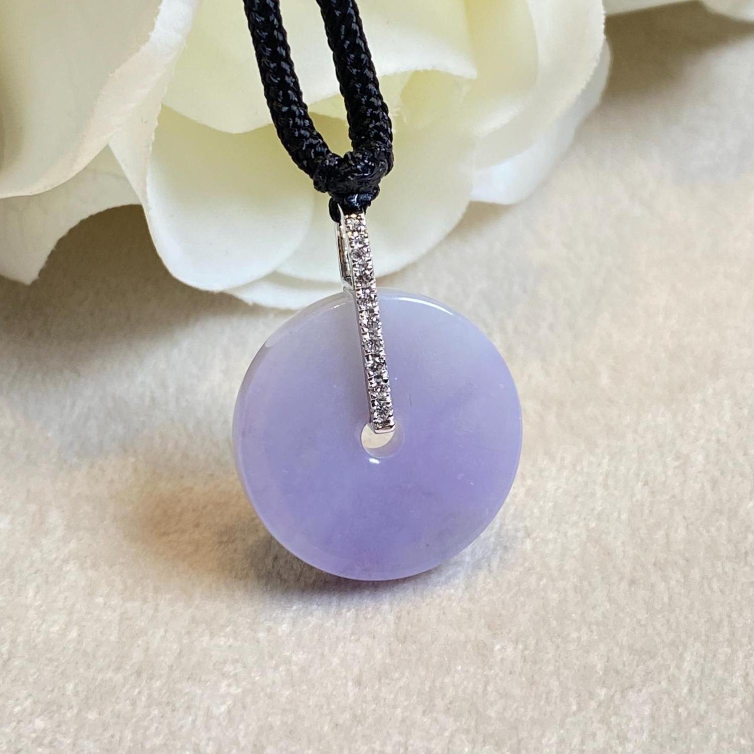 Deep Purple Jade Donut Pendant Necklace in 18K White Gold with Diamonds