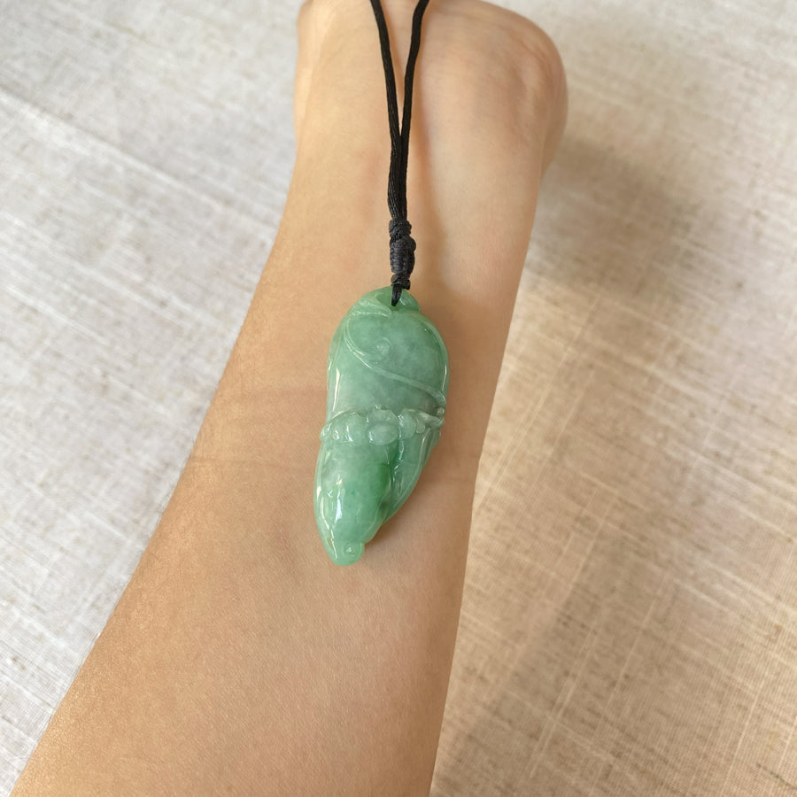 Handmade Carving Melon Shape Jade Pendant Necklace