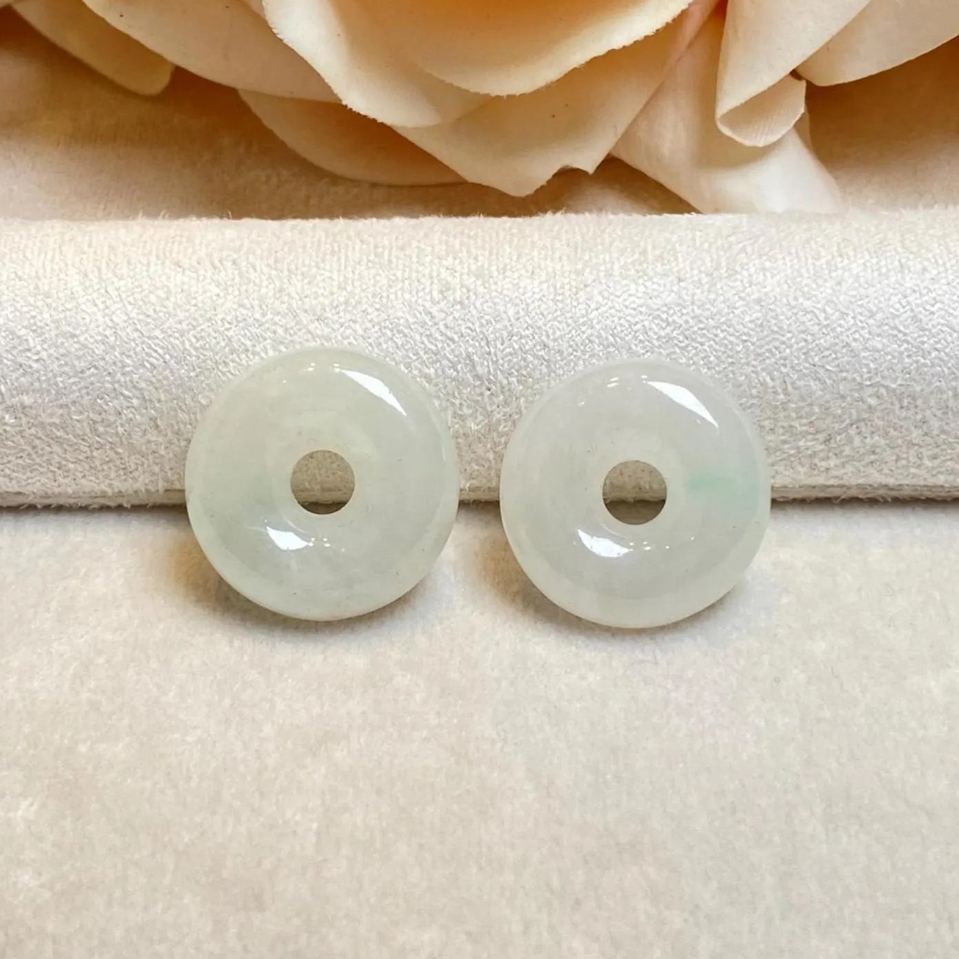 Five Pairs of Round Donut-Shaped Loose Jade for Earrings, Necklaces, and Bracelets DIY