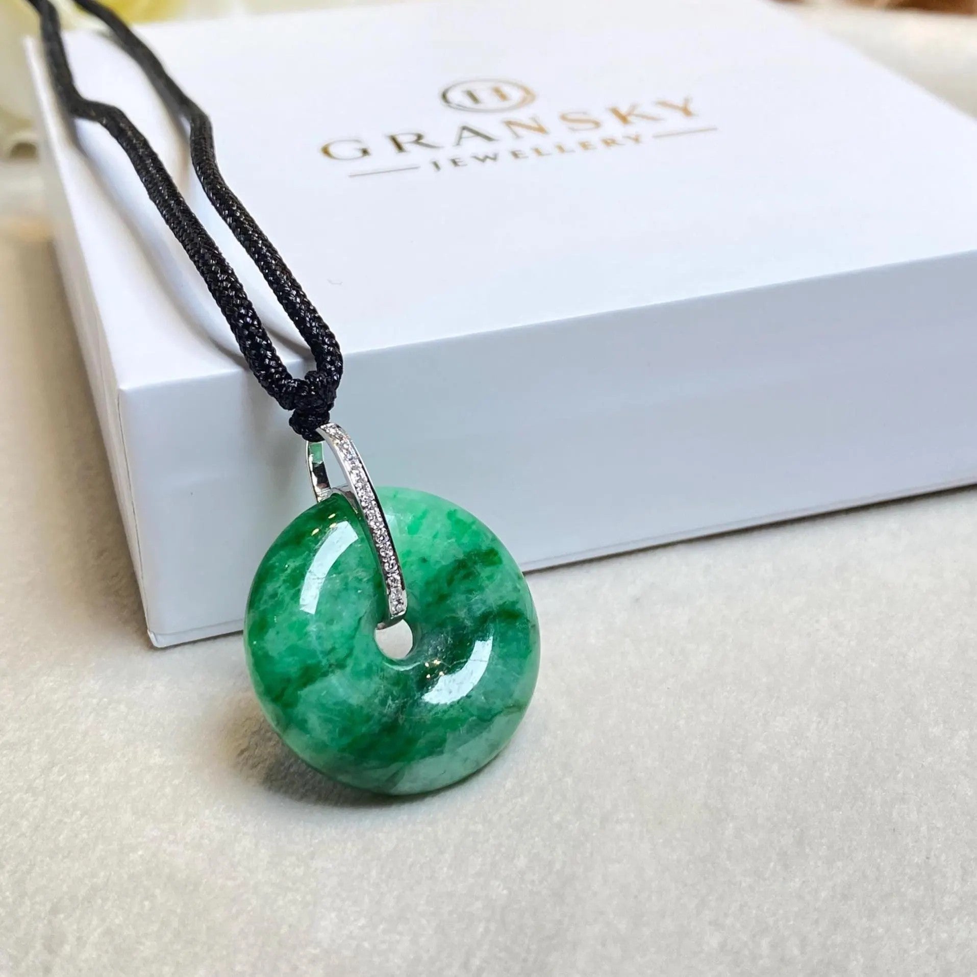 24mm Imperial Green Jade Donut Pendant – 18K White Gold & Diamonds