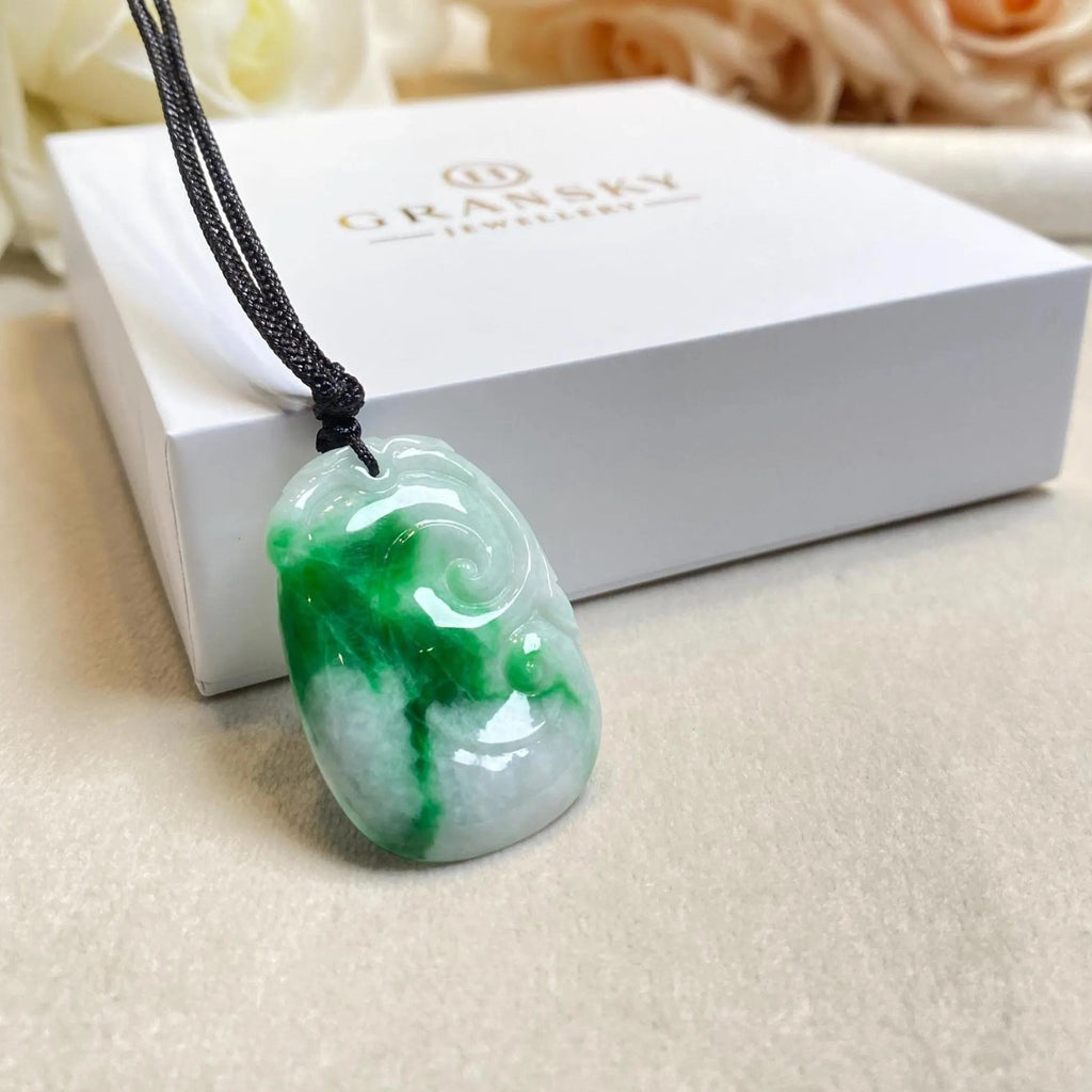 Ruyi Green Jade Pendant – Natural Burmese Jadeite