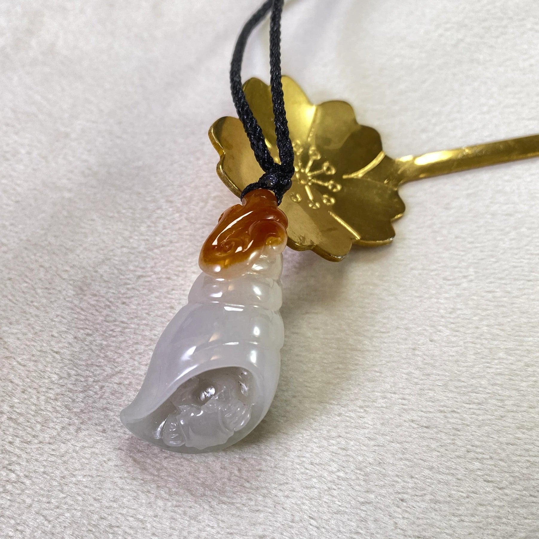 Gransky Natural Burmese Jadeite Sea Shell Pendant - Handmade Ocean-Inspired Jewelry Gift