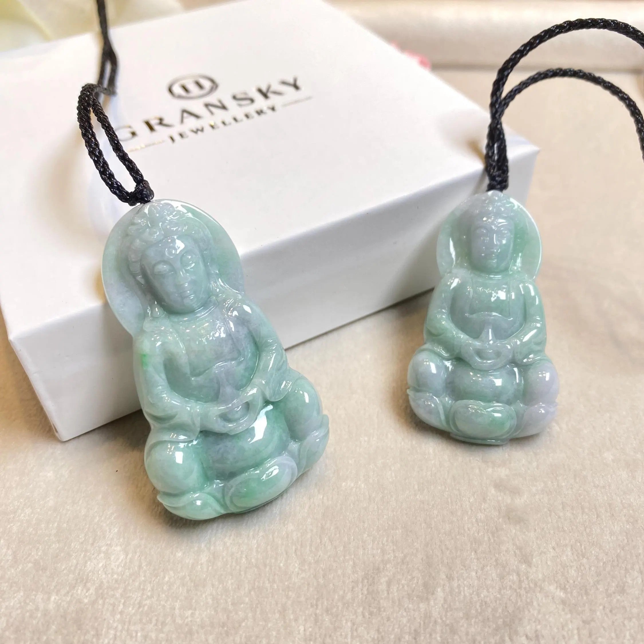 Exquisite Light Green Jade Guan Yin Pendant – Handcrafted Spiritual Jewelry