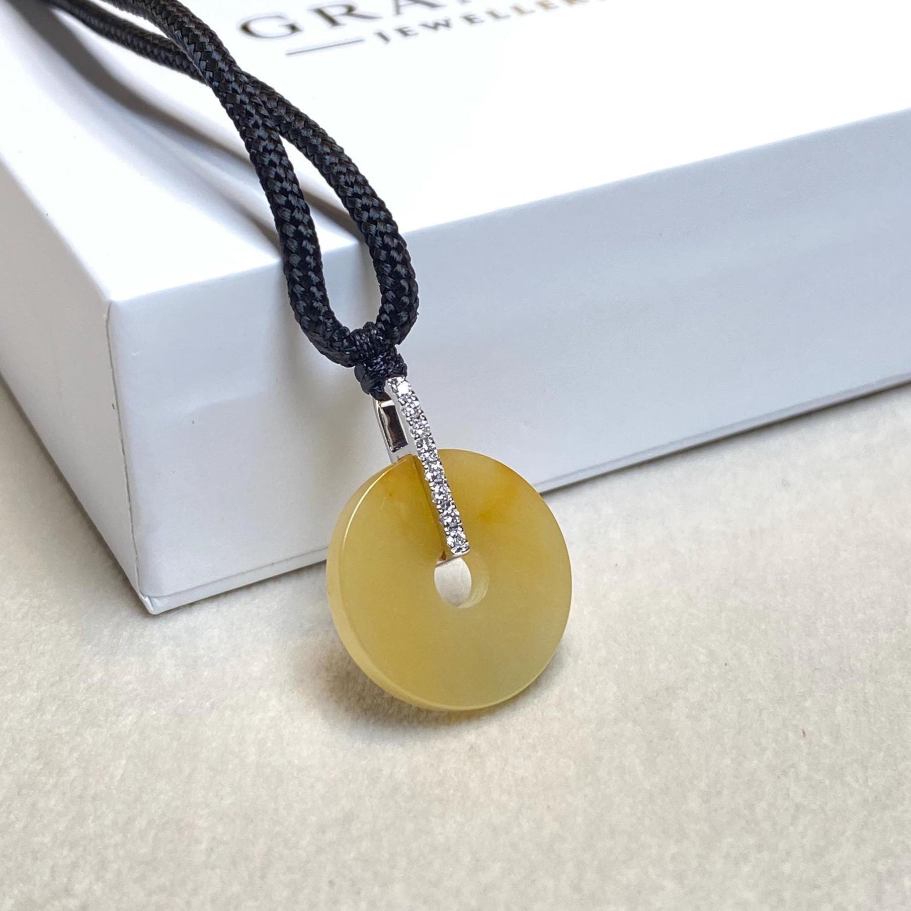 Deep Orange Jade Donut Pendant Necklace in 18K White Gold with Diamonds