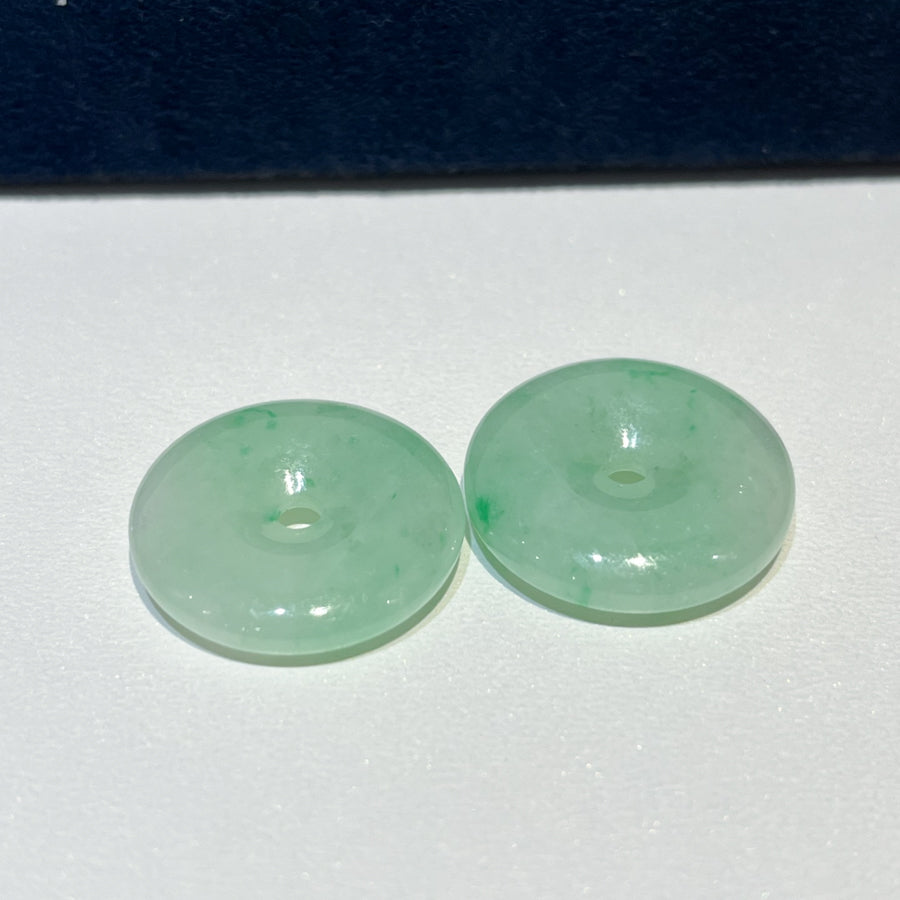 20mm Apple Green Jade Disc Pendent