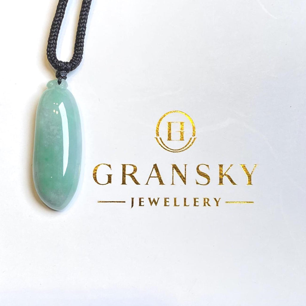 Handmade Carving Melon Shape Sweet Green Jade Pendant Necklace