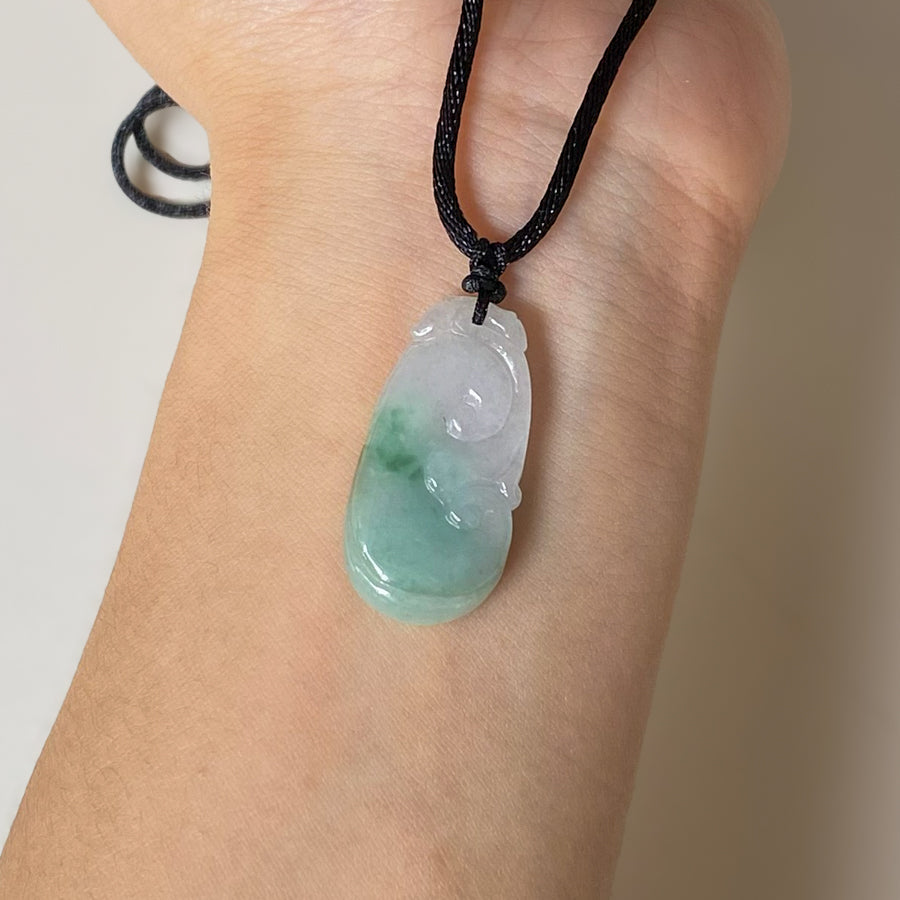Green Ruyi Jade Pendant