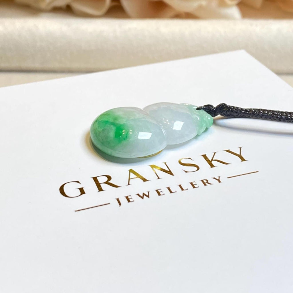 29mm Green Jade Hulu Pendant – Natural Type-A Jadeite