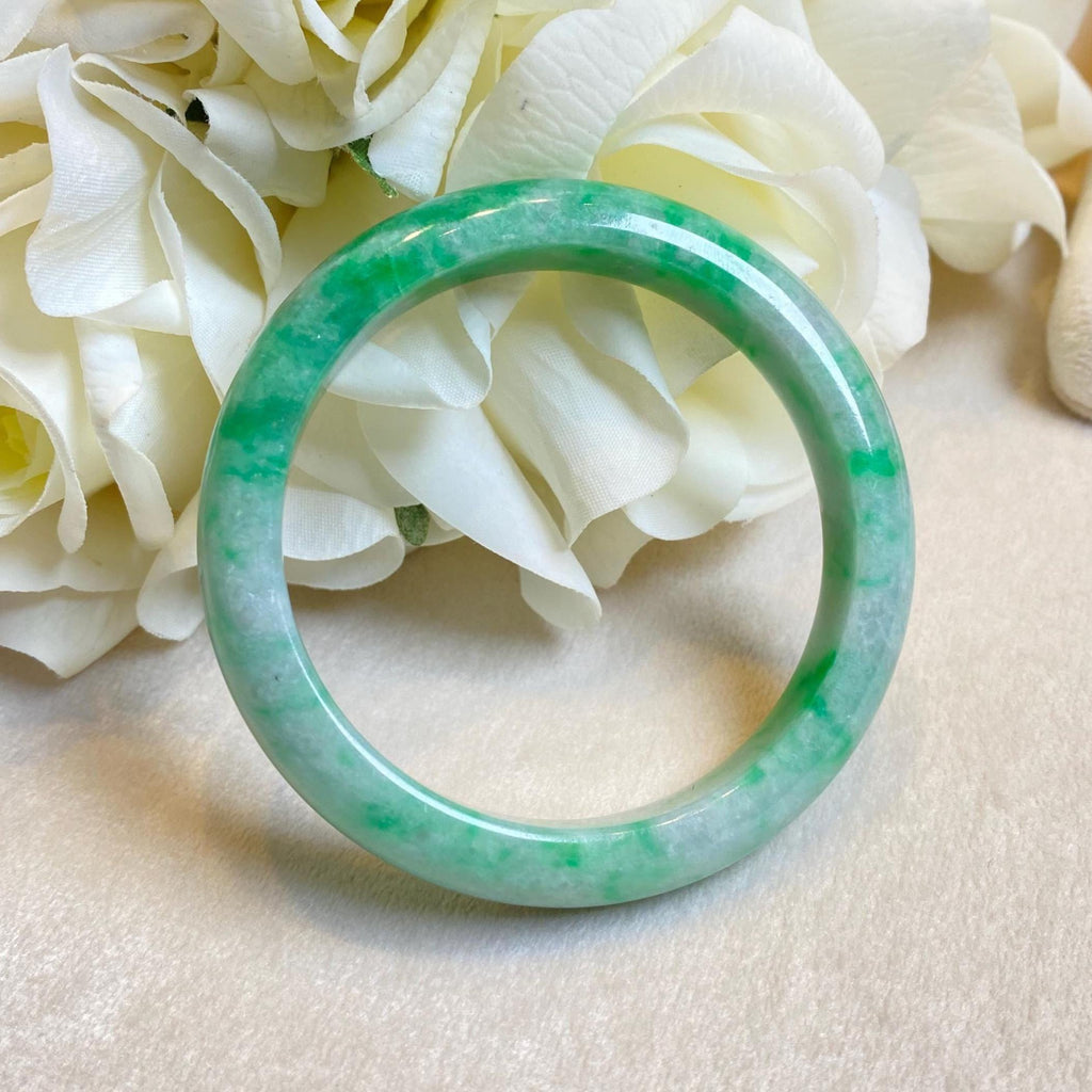 52.6mm Green Color Jadeite Bangle – Untreated Natural Green Burmese Jadeite