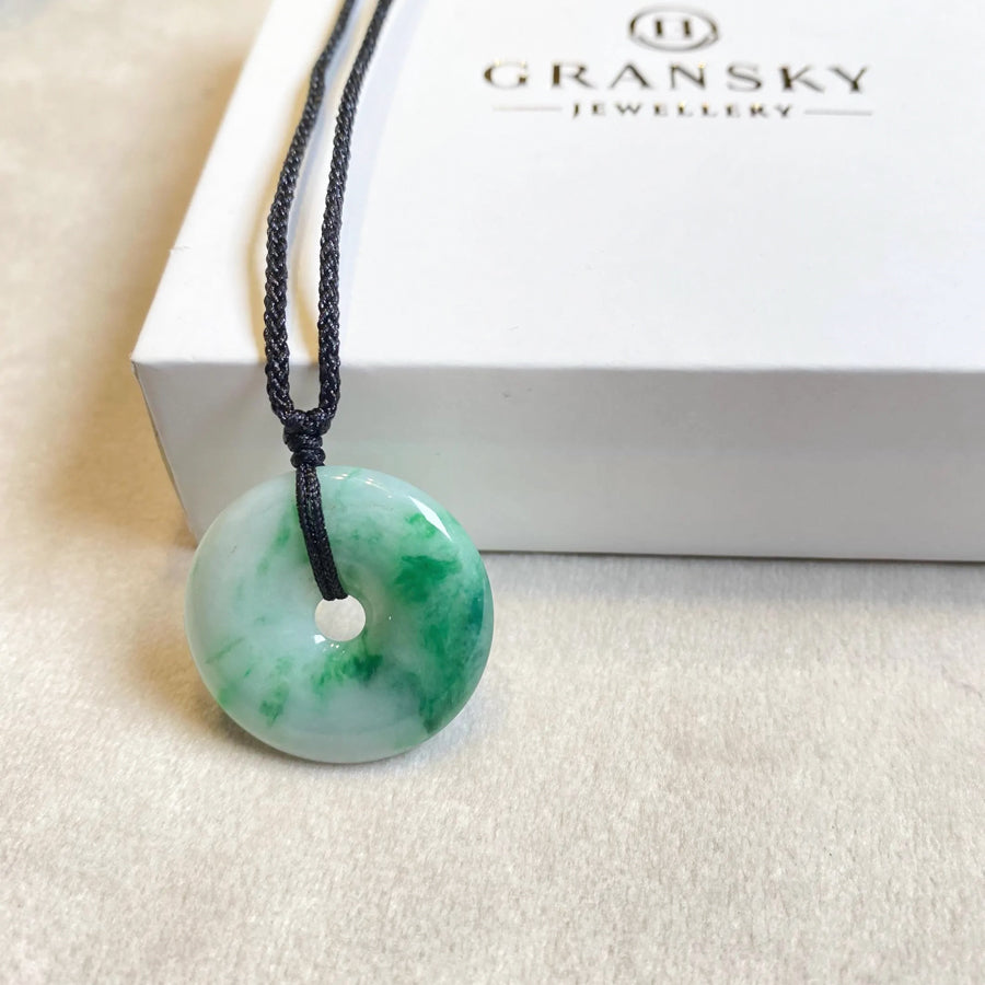 25.6mm Gransky Natural Bright Green Jade Disc Pendant