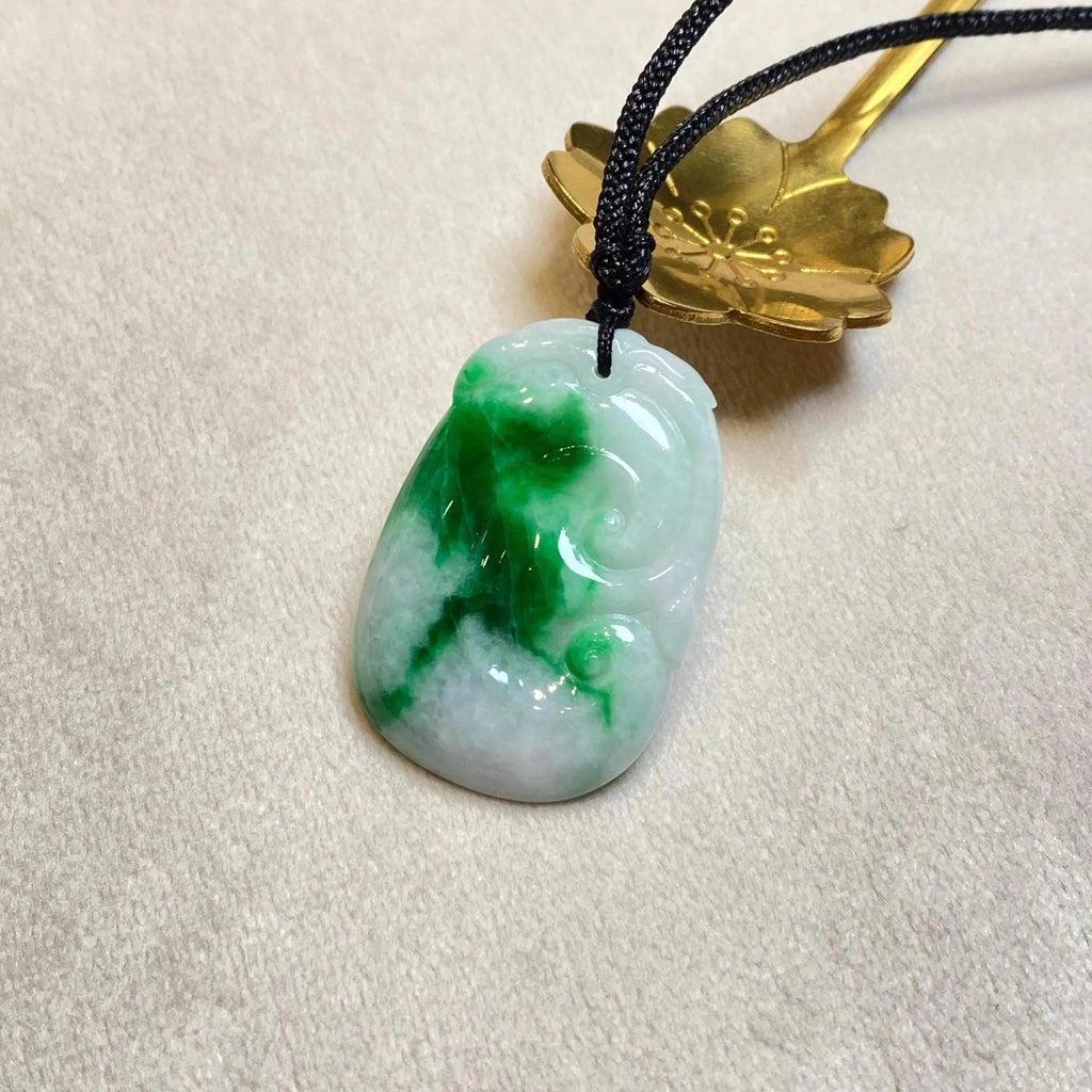 Ruyi Green Jade Pendant – Natural Burmese Jadeite