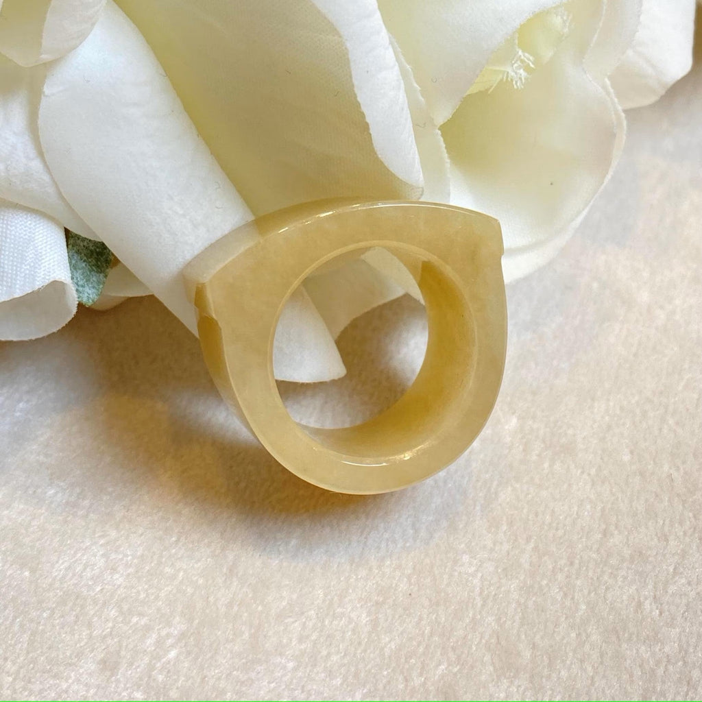 Brown Wide Band Jade Ring - Size US 8, Smooth Vibrant Brown, Minimalist Elegance