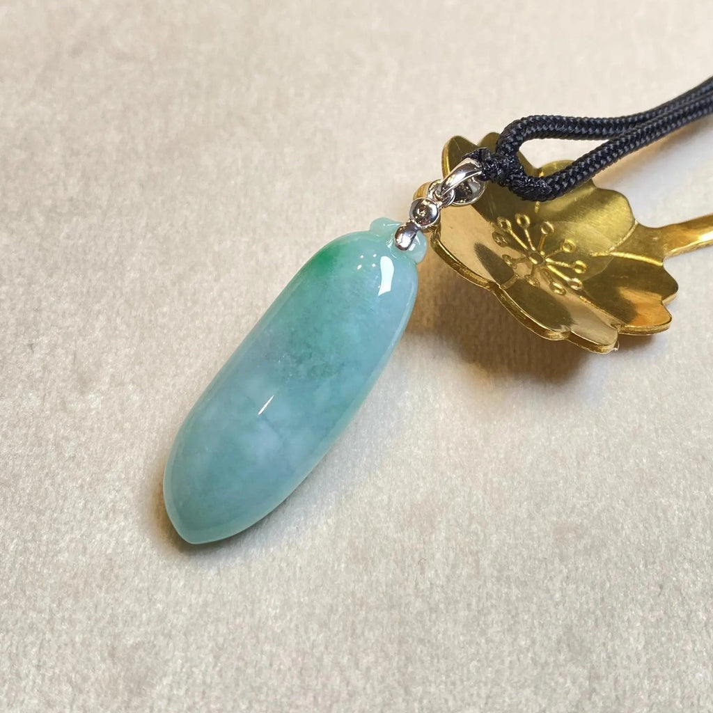 Gransky Handmade Melon Shape Green Jade Pendant 18k White Gold Bail Diamond