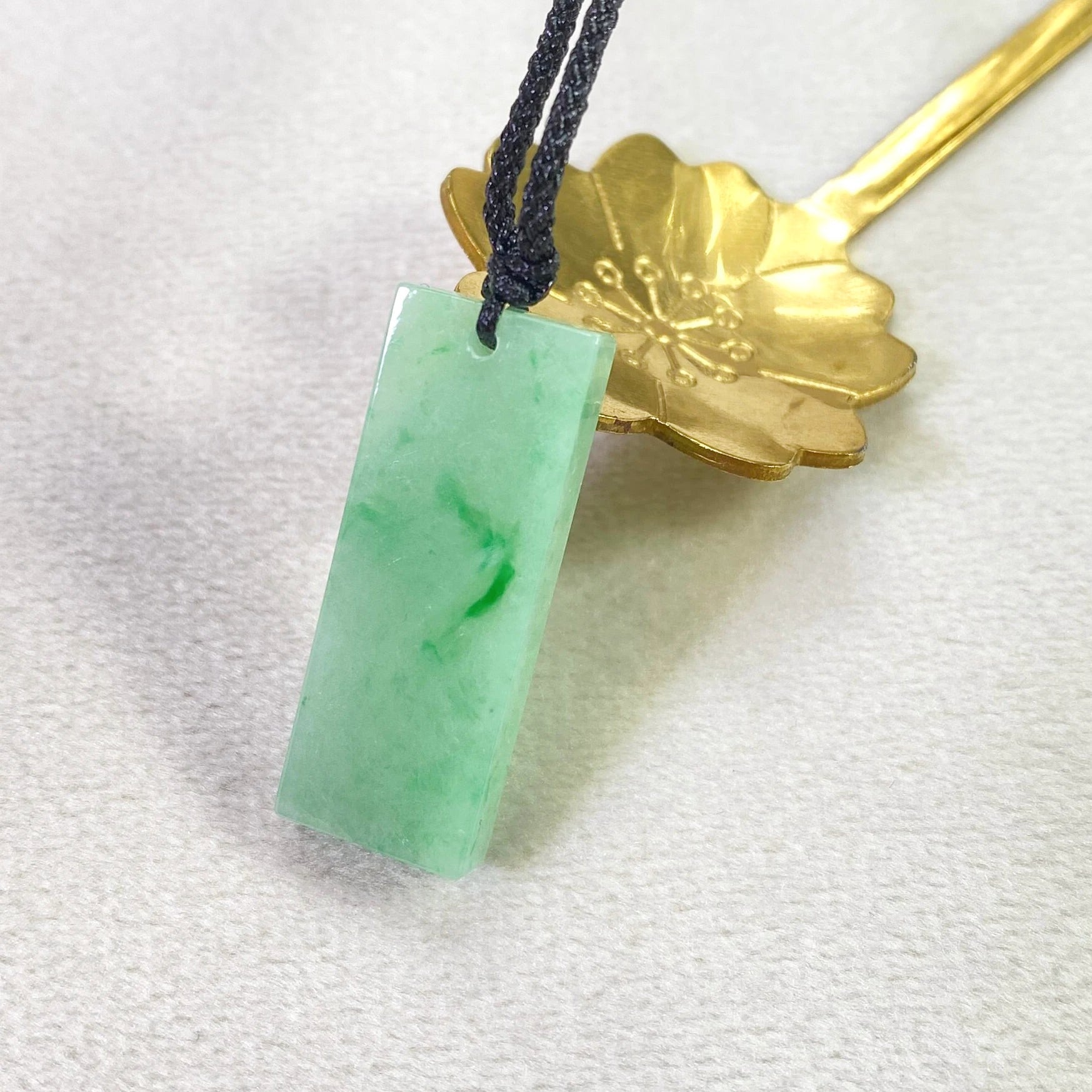 Handcrafted Rectangular Jade Block Pendant – Apple Green Elegance
