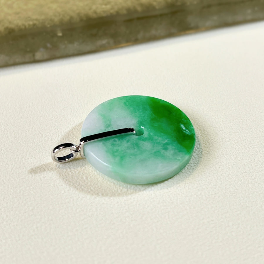 Minimalistic Green Jade Disc Donut Pendant 18k White Gold Bail