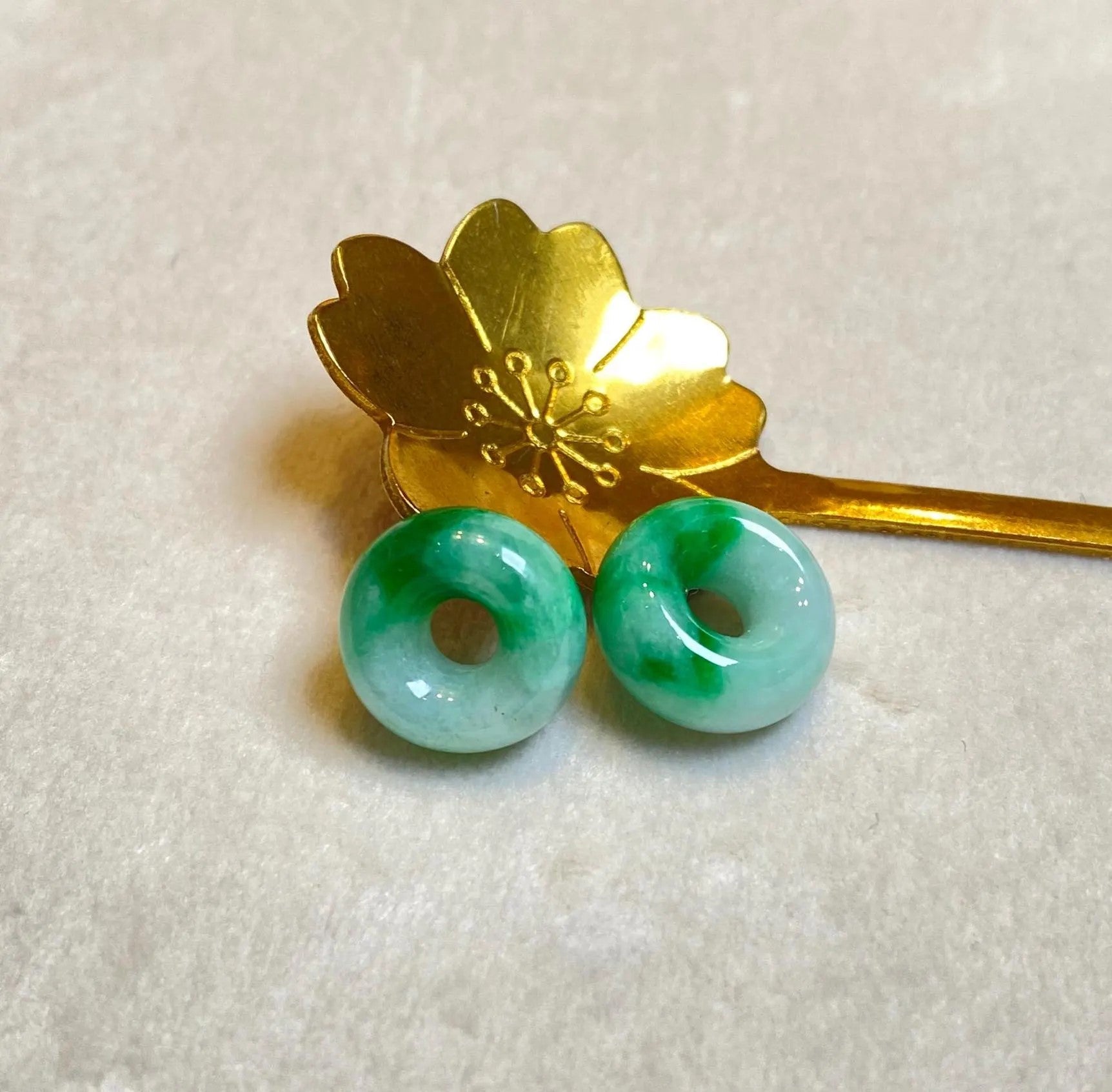 Bright Green Jade Gemstone Beads Donut Shape Loose Beaded DIY