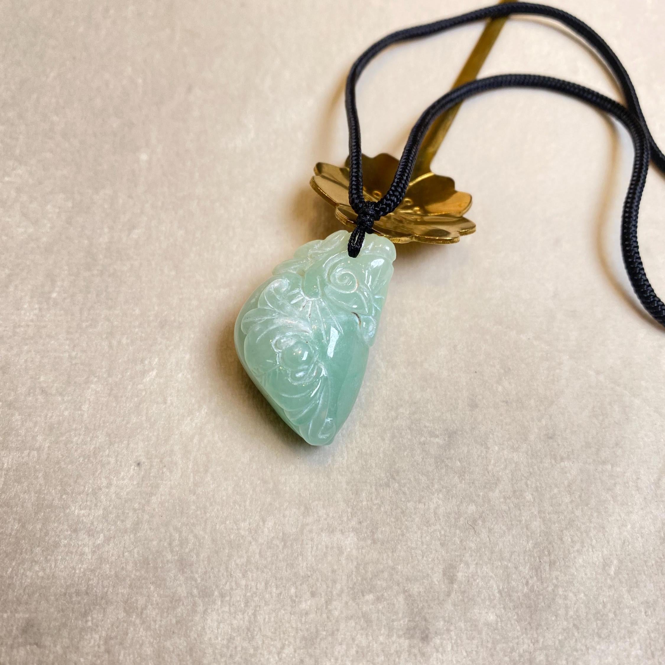 Gransky Handmade Jadeite Lime Green Peach Jade Pendant Necklace