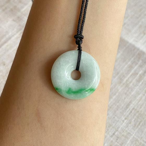 Genuine Jadeite Jewelry Green Jade Pendant Necklace Type-A Burmese