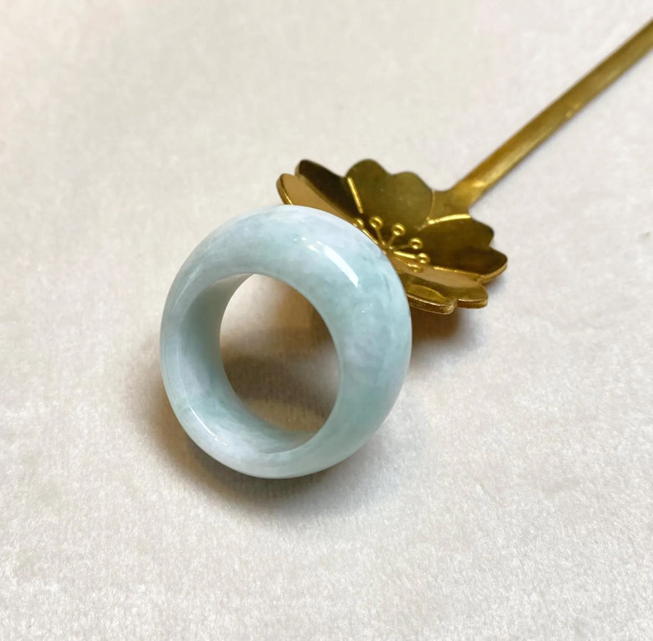 Gransky Natural Untreated Light Green Jadeite Ring – Size US 8